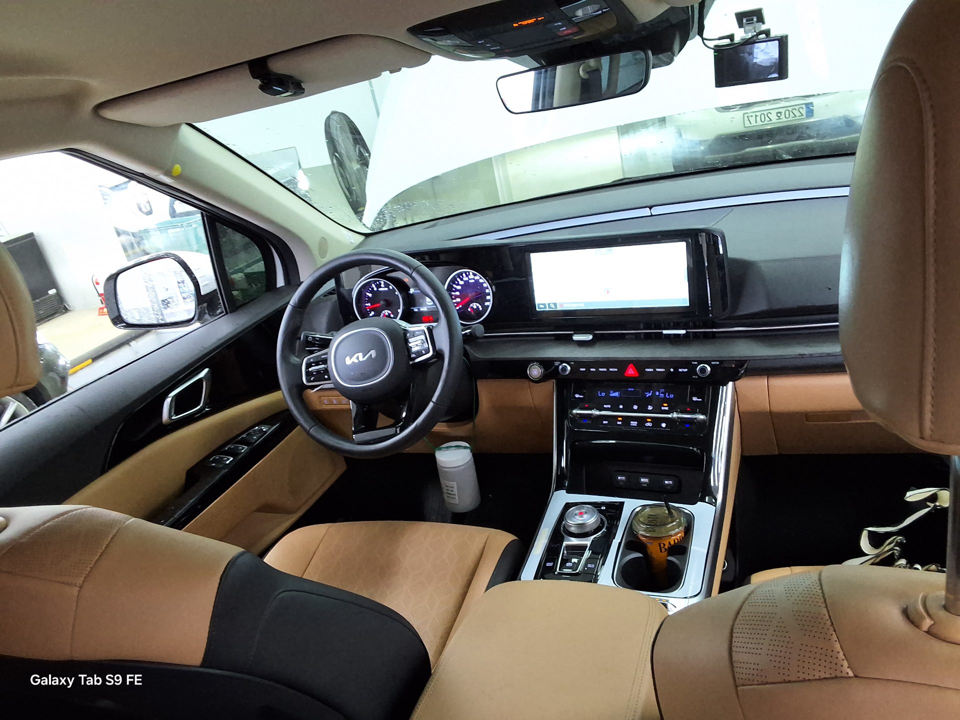 Kia Carnival 2023 - Image 10