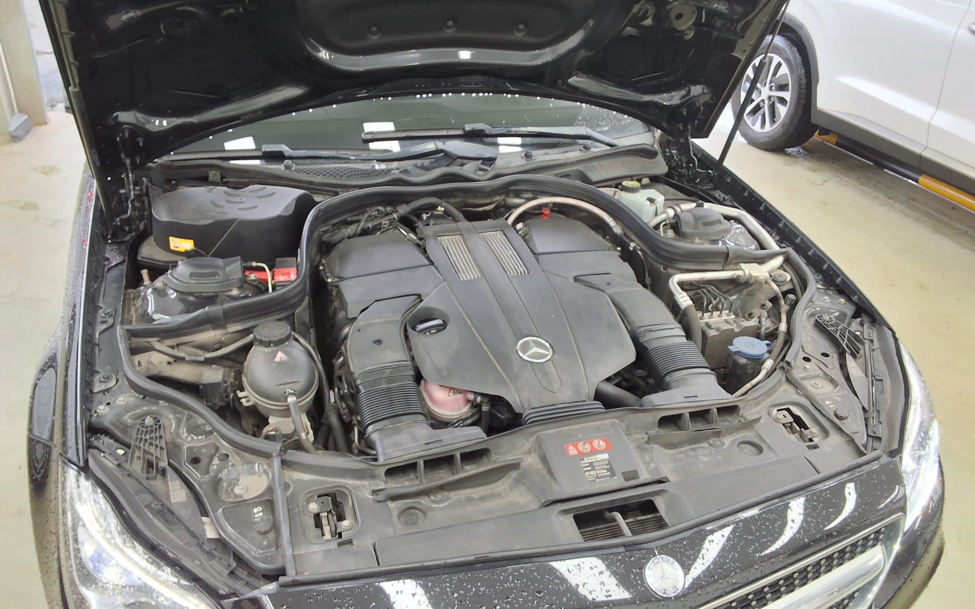 Mercedes-Benz CLS-Class 2016 - Image 20