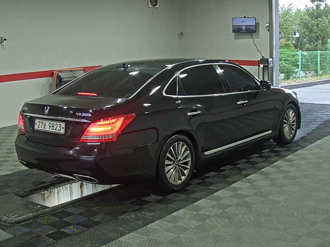 هيونداي إيكوس 2014 - صورة 4