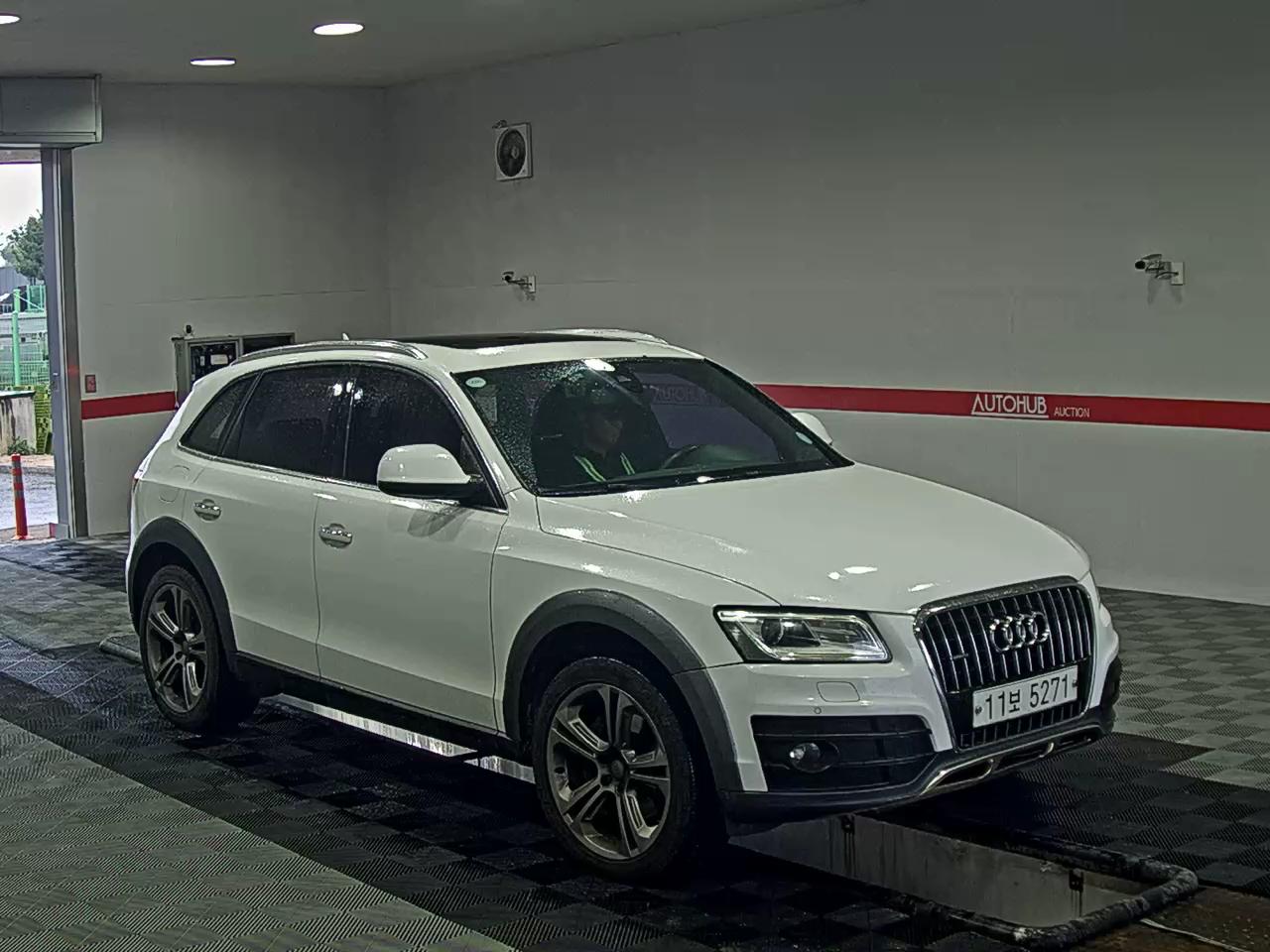 Audi Q5 2015 - Image 2