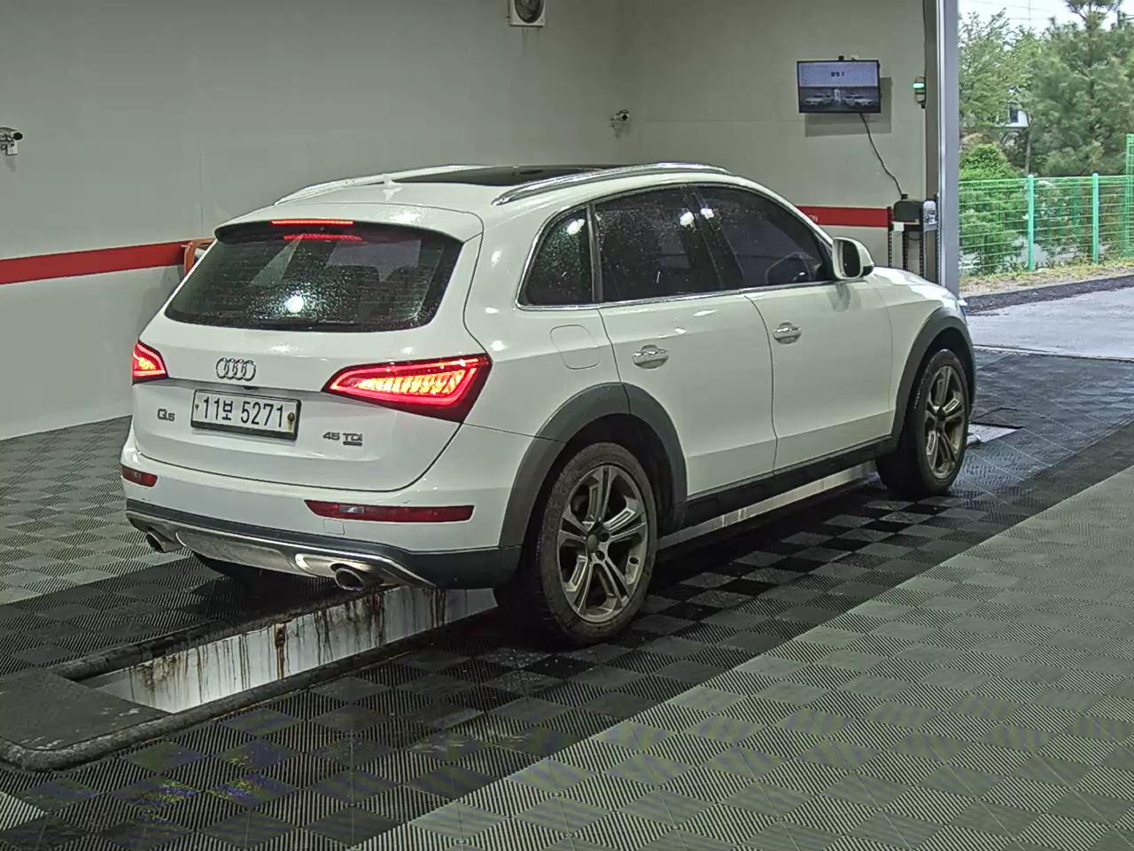 Audi Q5 2015 - Image 4