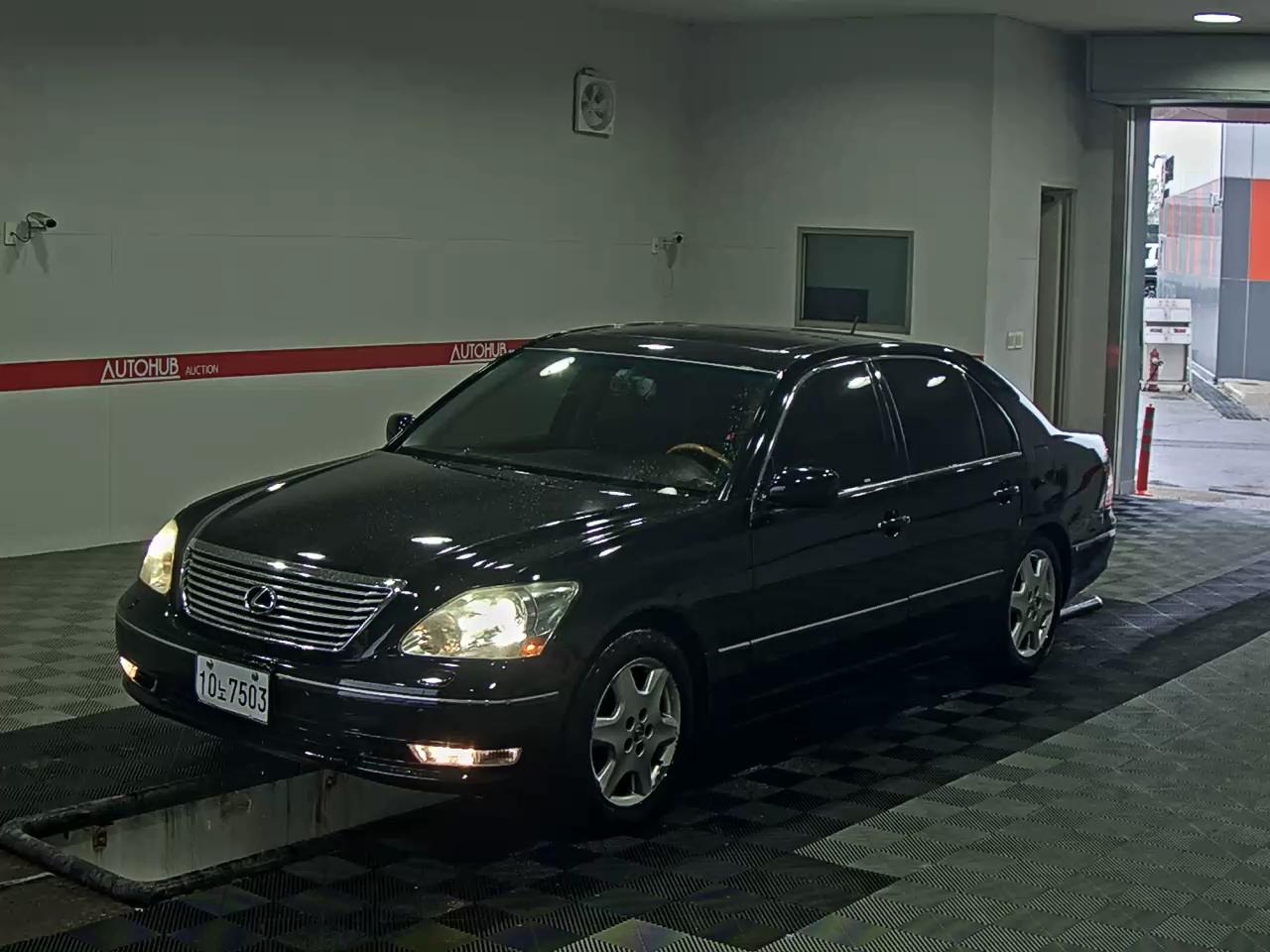 LEXUS LS