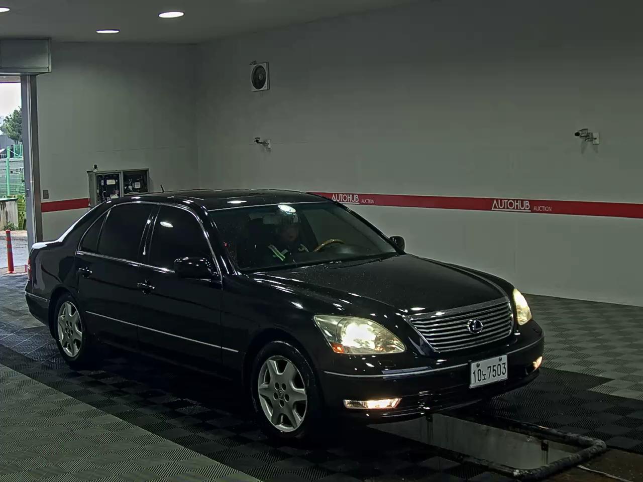 LEXUS LS - 2
