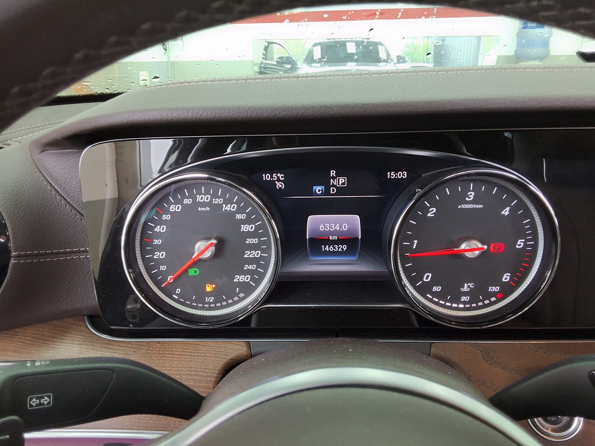 Mercedes-Benz E-Class 2019 - Image 8