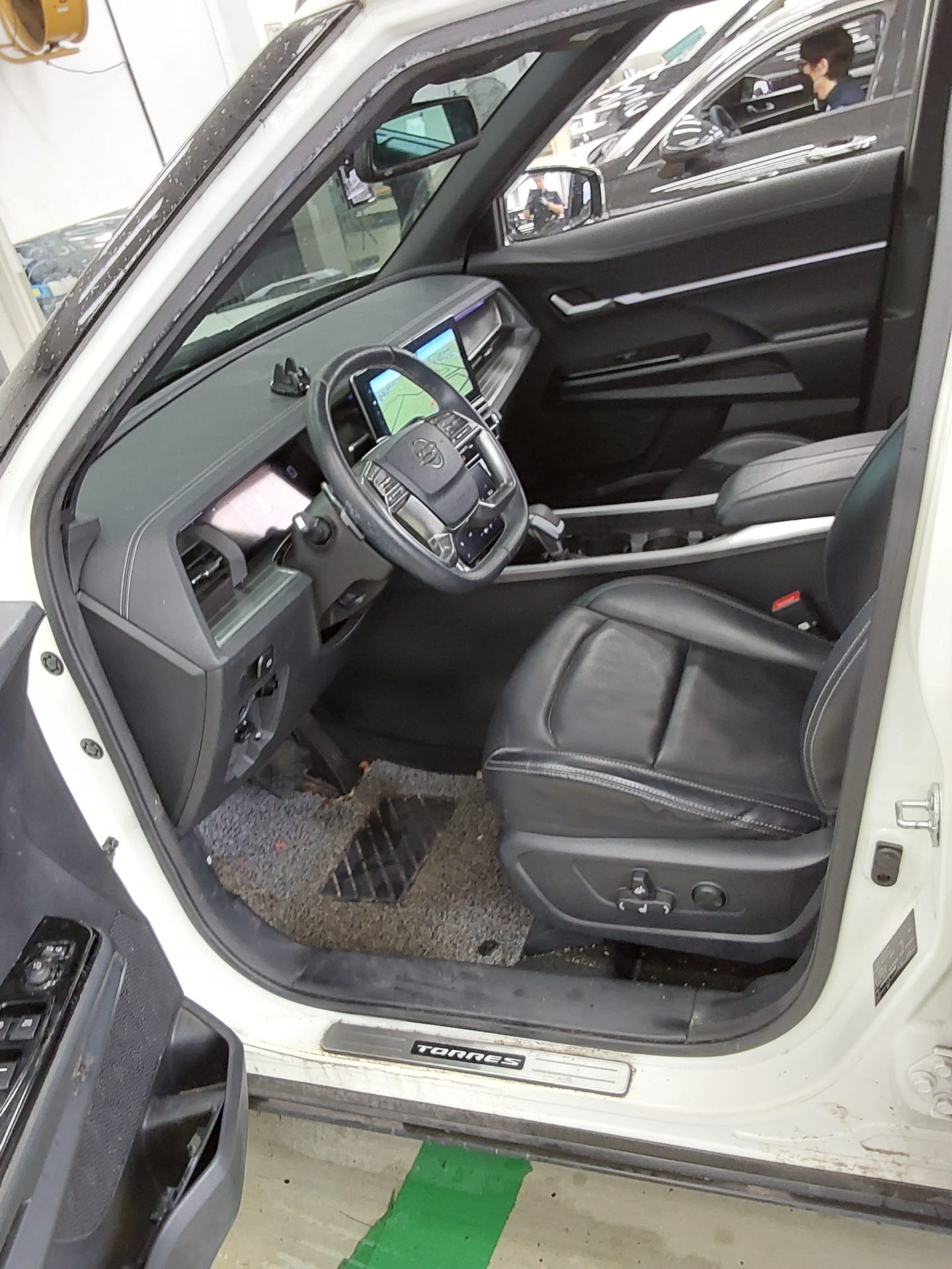 쌍용자동차 토레스 2023 - 이미지 9