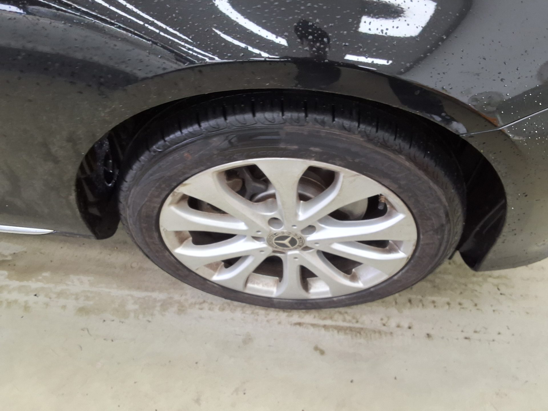 Mercedes-Benz E-Class 2019 - Image 19