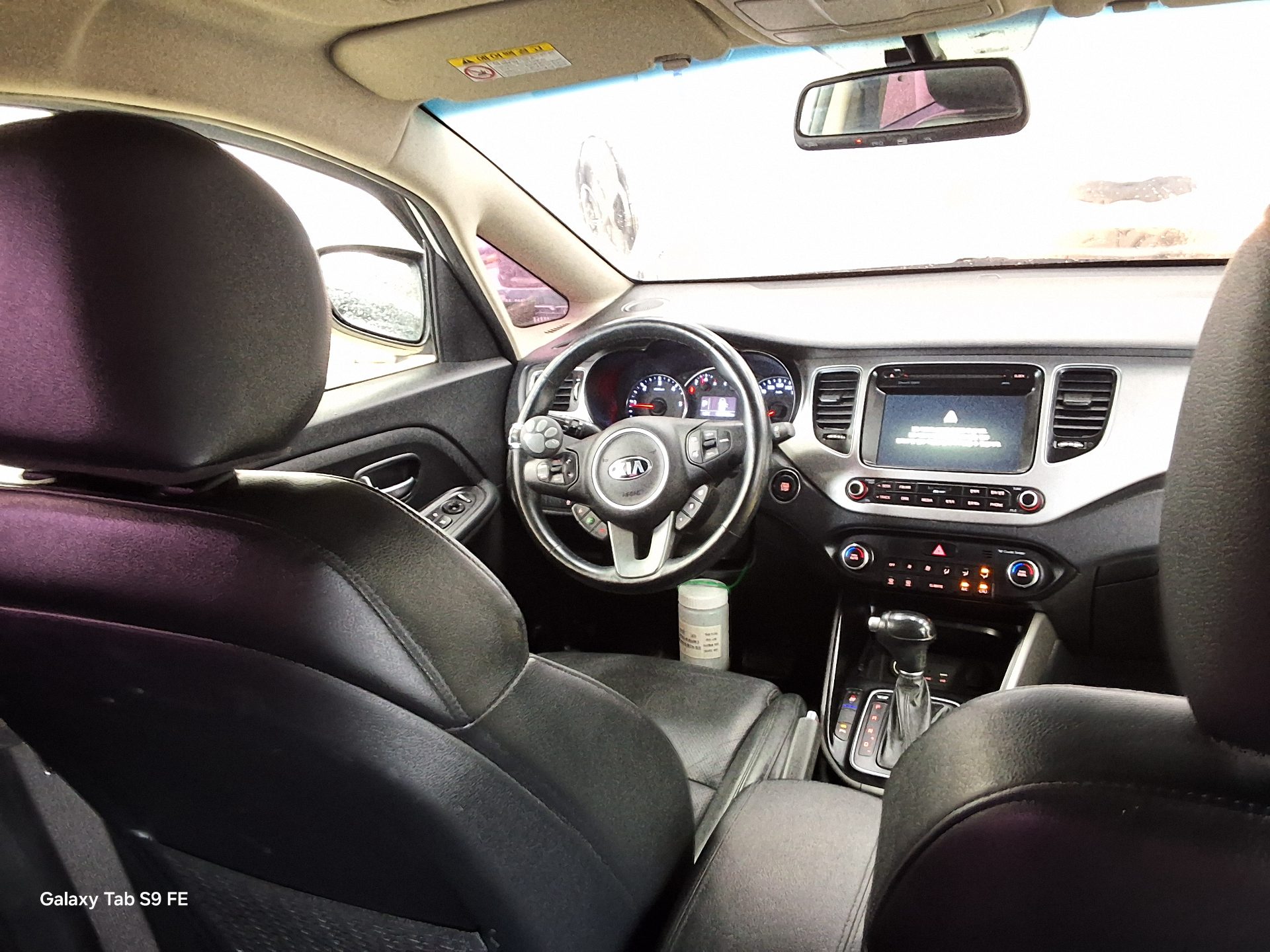 كيا كارينز 2016 - صورة 10