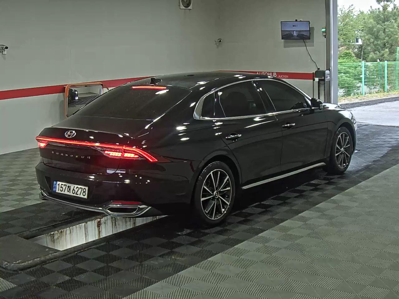 Hyundai Grandeur 2021 - Image 4