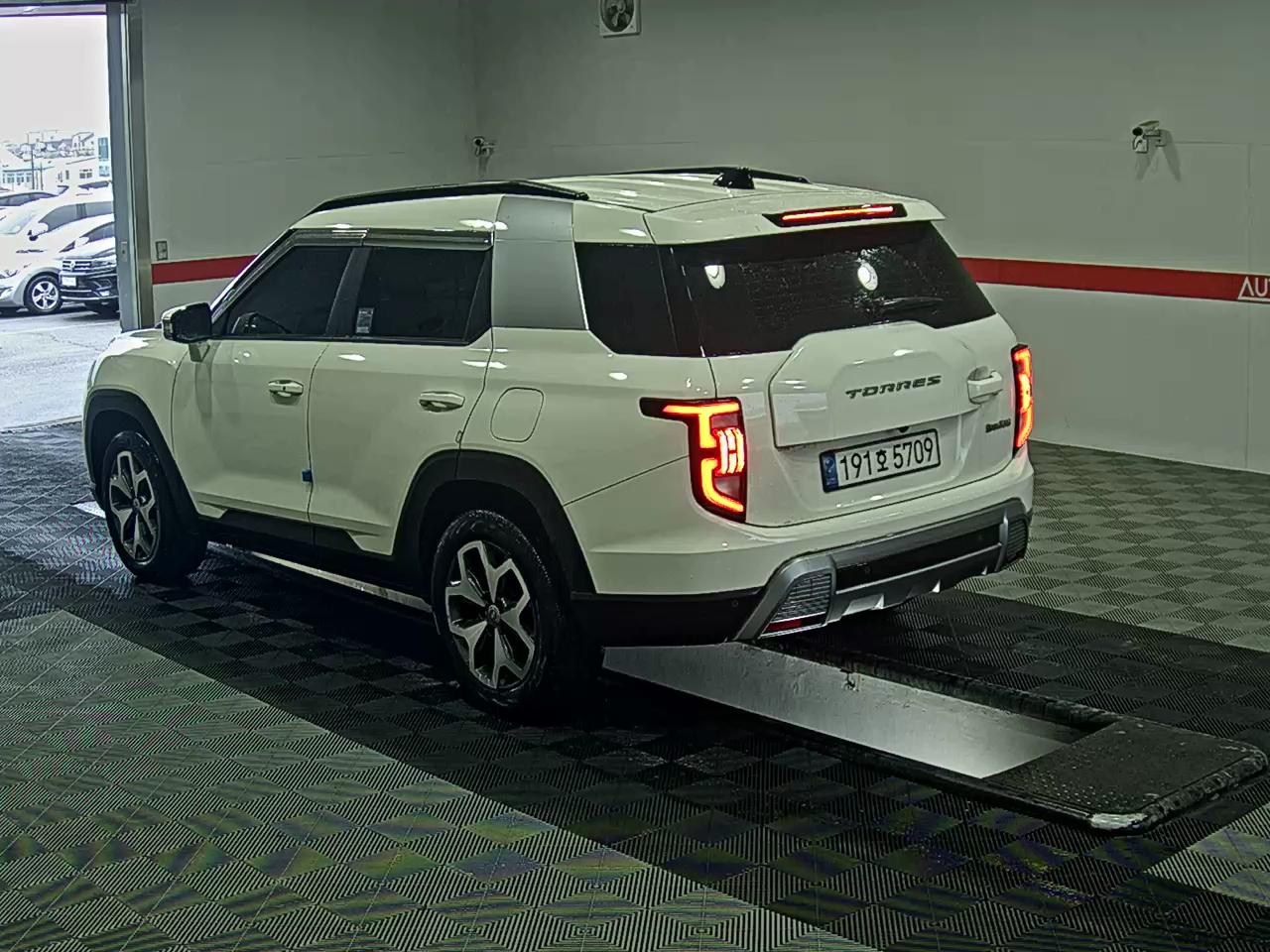 쌍용자동차 토레스 2023 - 이미지 5