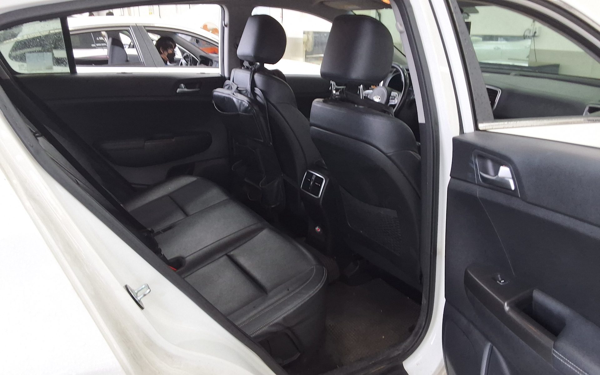 Kia Sportage 2016 - Image 12