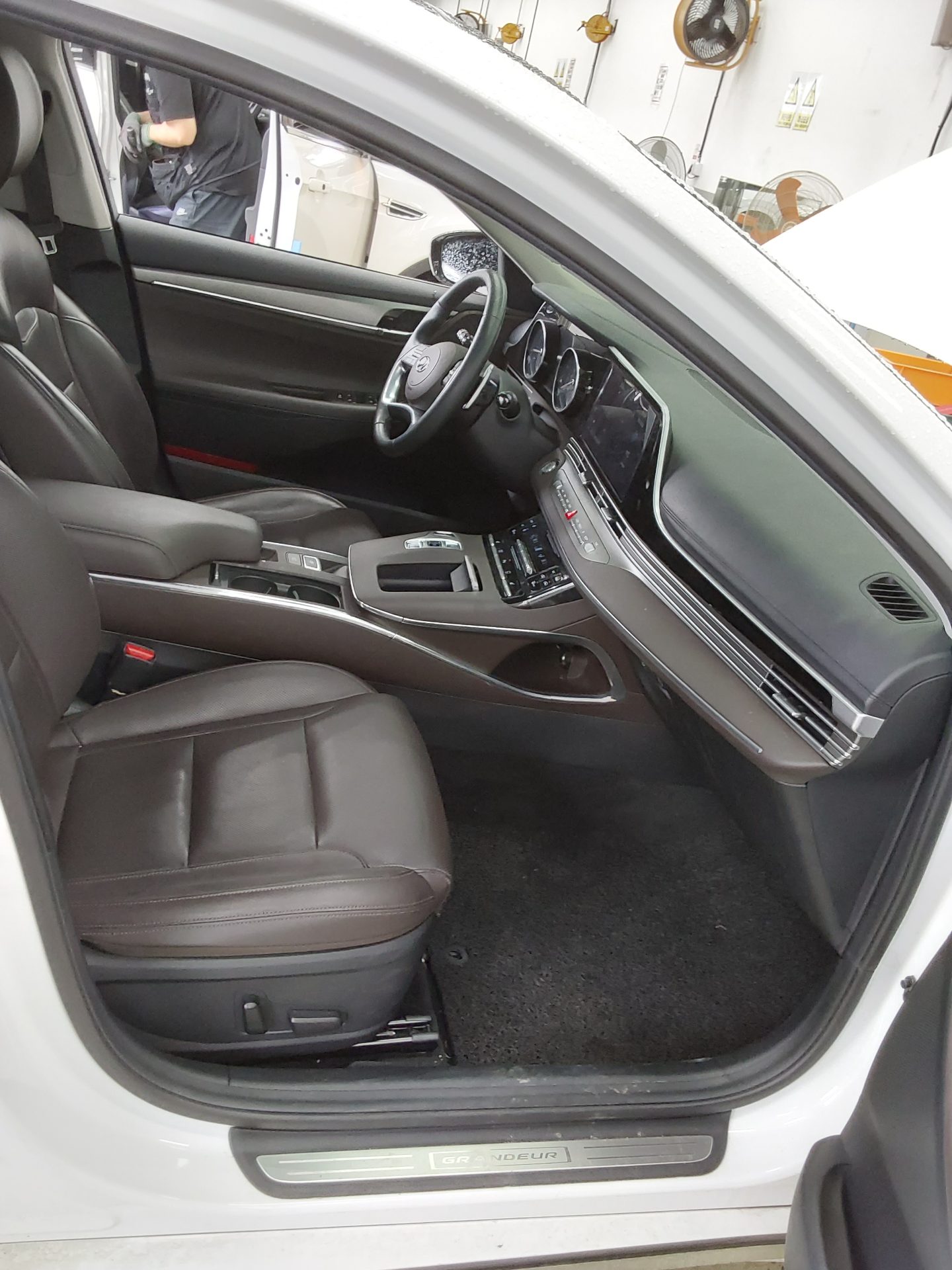 2021 - hyundai grandeur