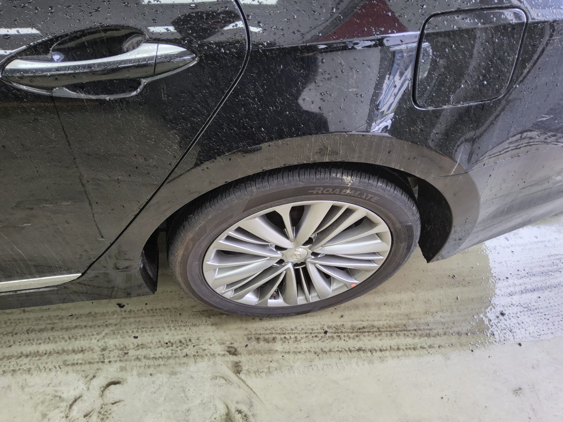 Hyundai Aslan 2016 - Image 18
