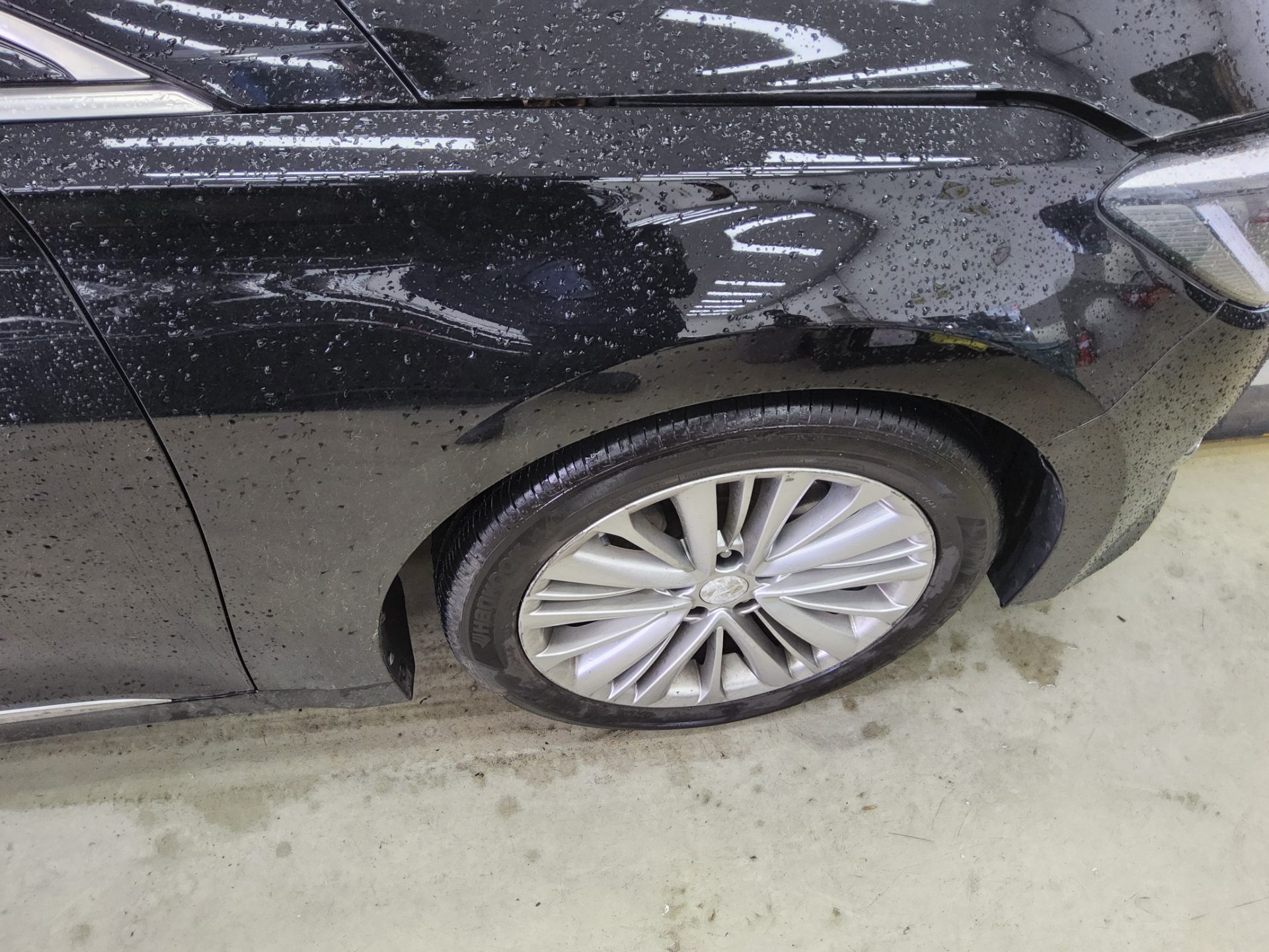 Hyundai Aslan 2016 - Image 19