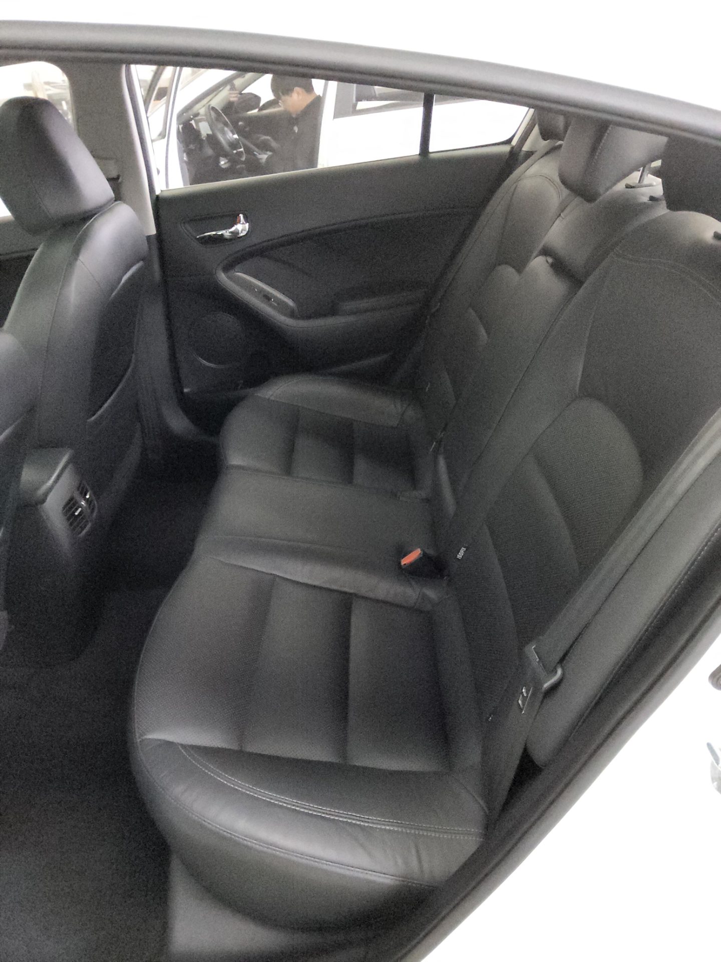 كيا K3 2014 - صورة 11