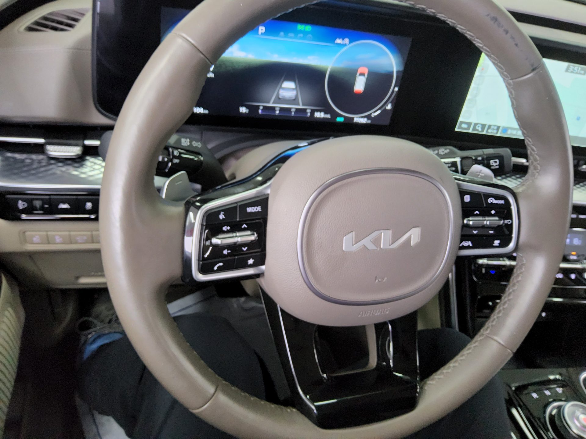 كيا كارنيفال 2022 - صورة 16