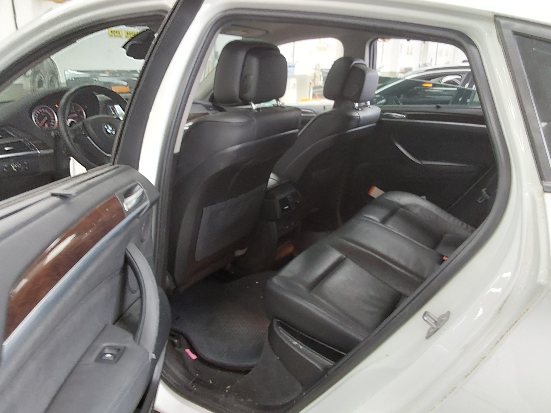 BMW X6 2014 - Image 11