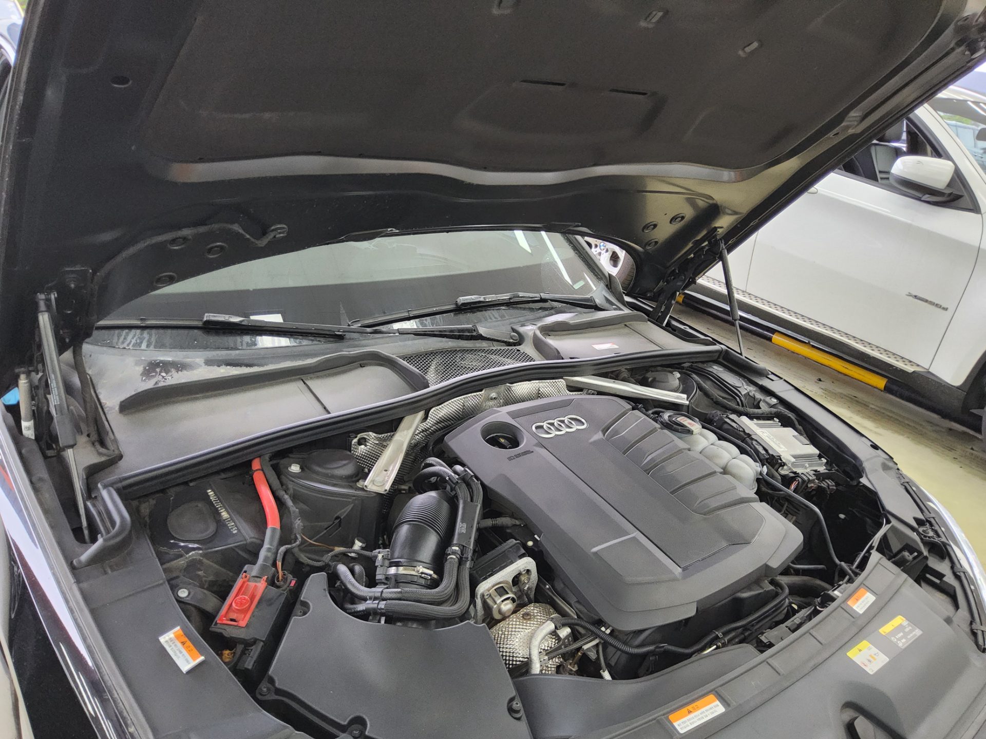 아우디 A4 2021 - 이미지 18