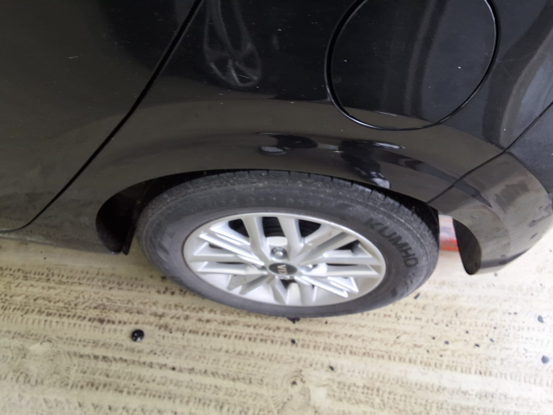 كيا مورنينج 2021 - صورة 17