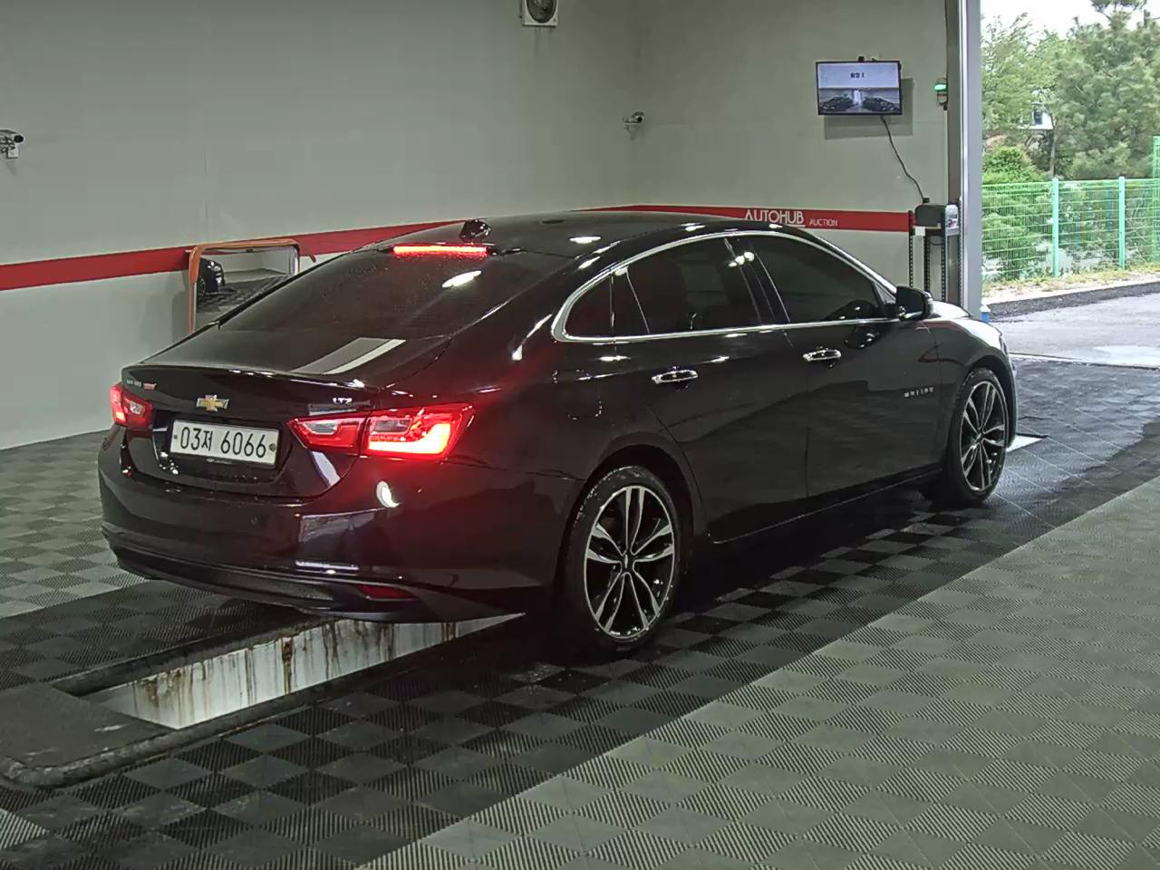 Chevrolet Malibu 2017 - Image 4
