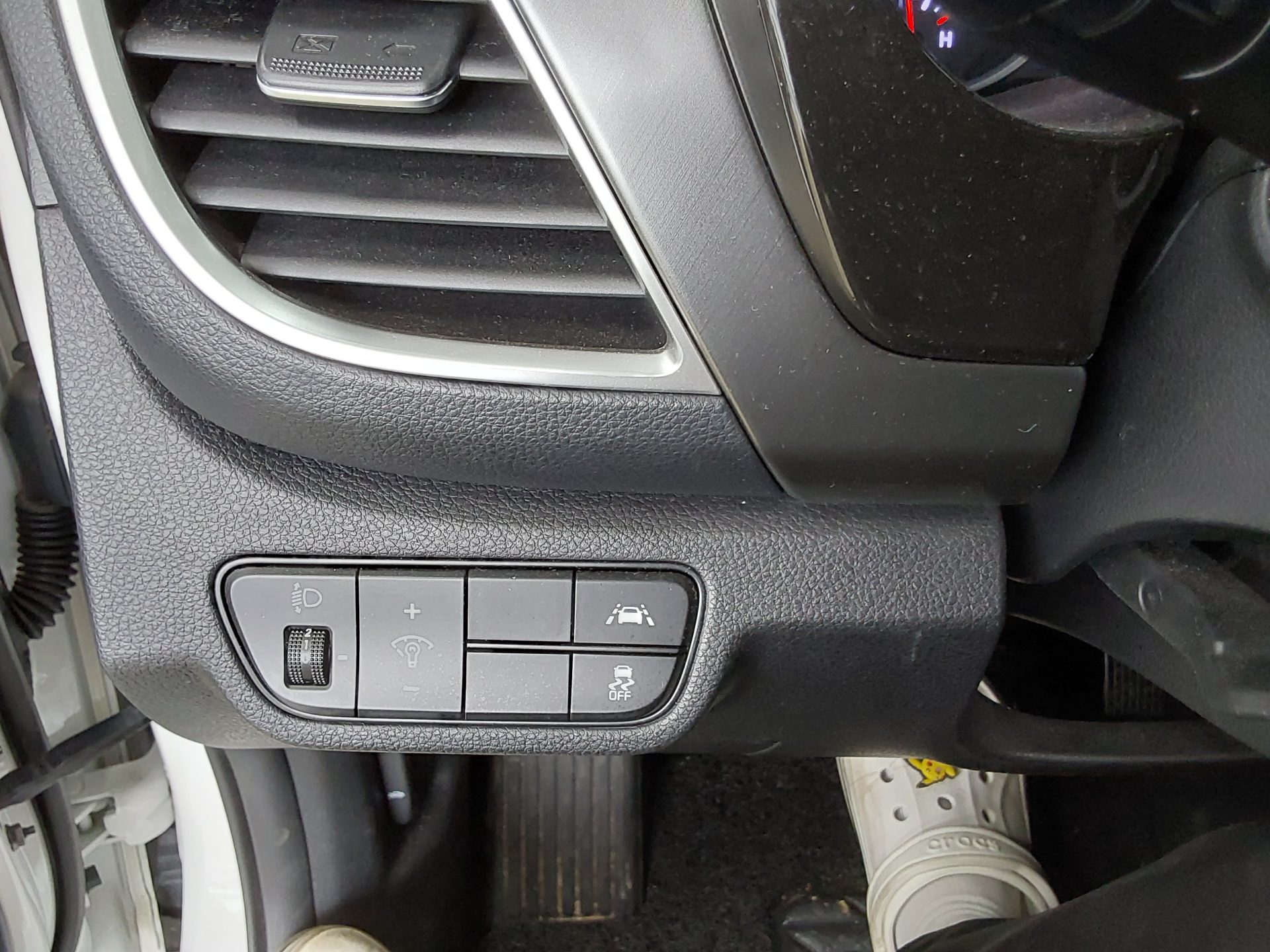 كيا سيلتوس 2023 - صورة 17