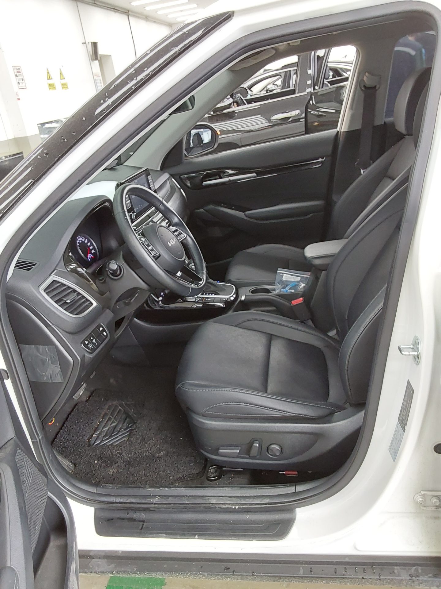 كيا سيلتوس 2023 - صورة 9