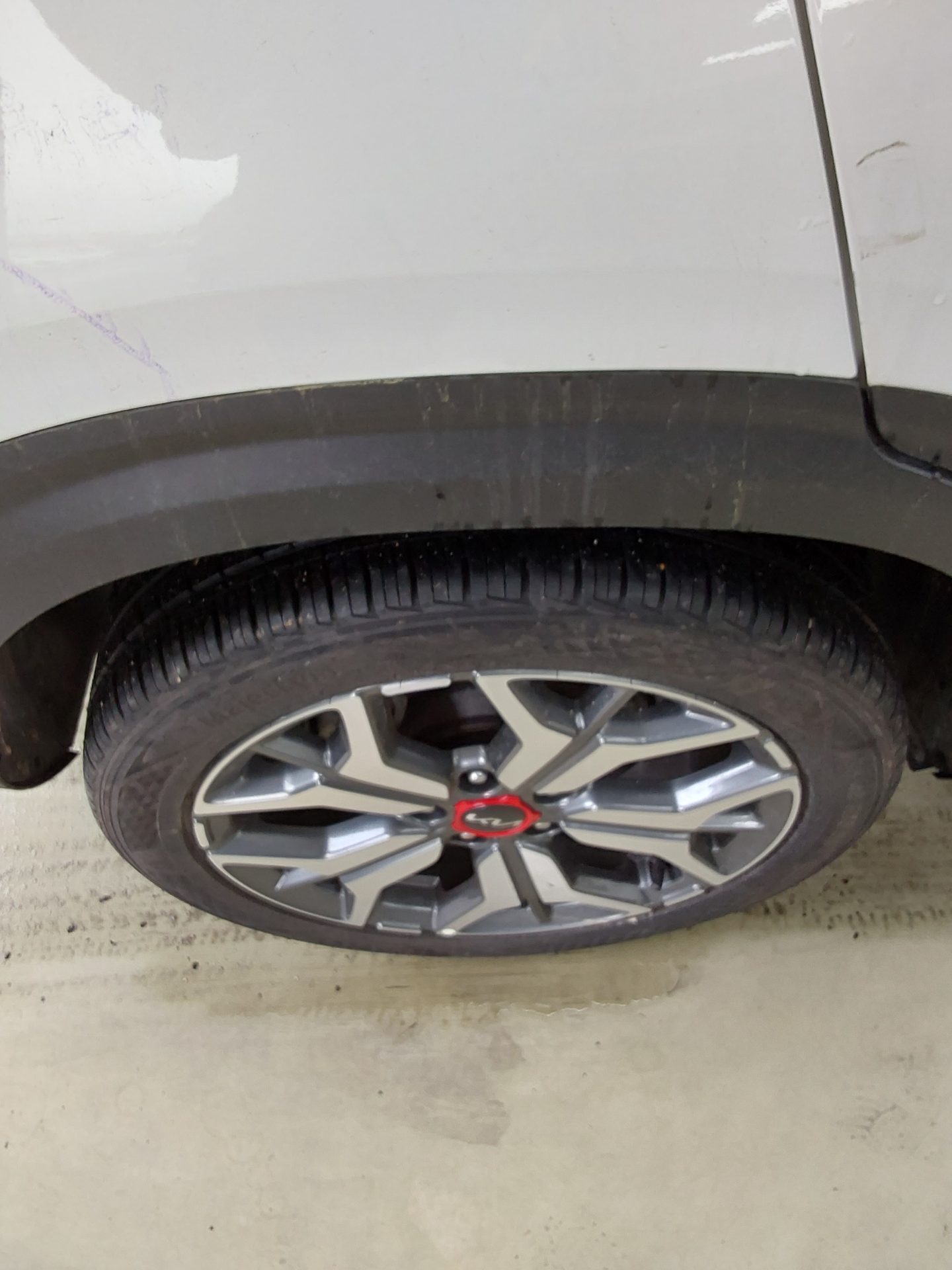 كيا سيلتوس 2023 - صورة 21