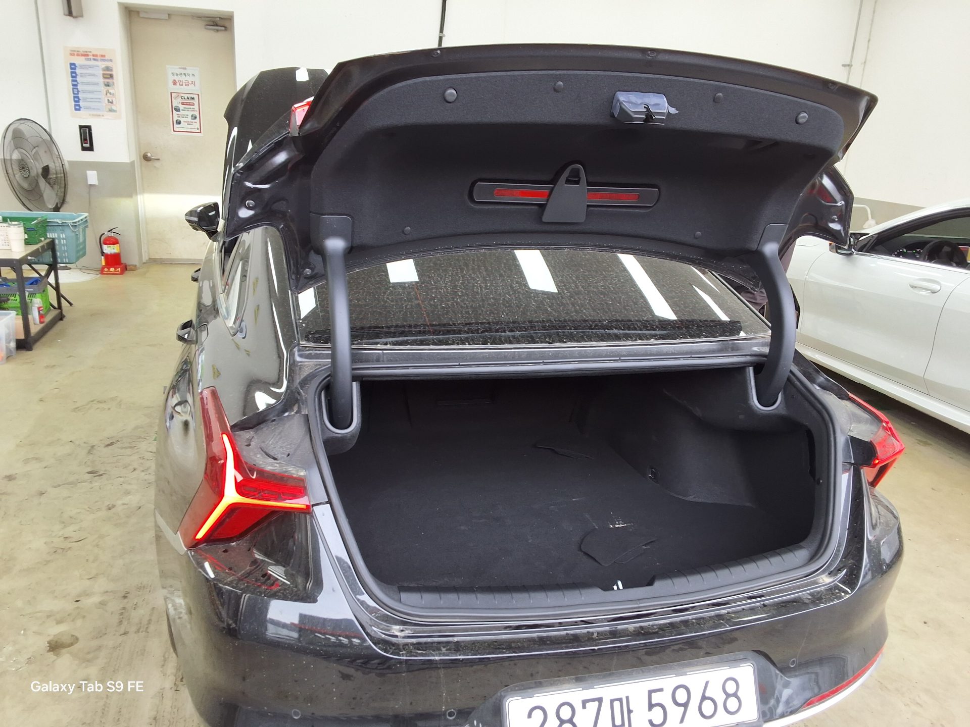 كيا K8 2022 - صورة 14