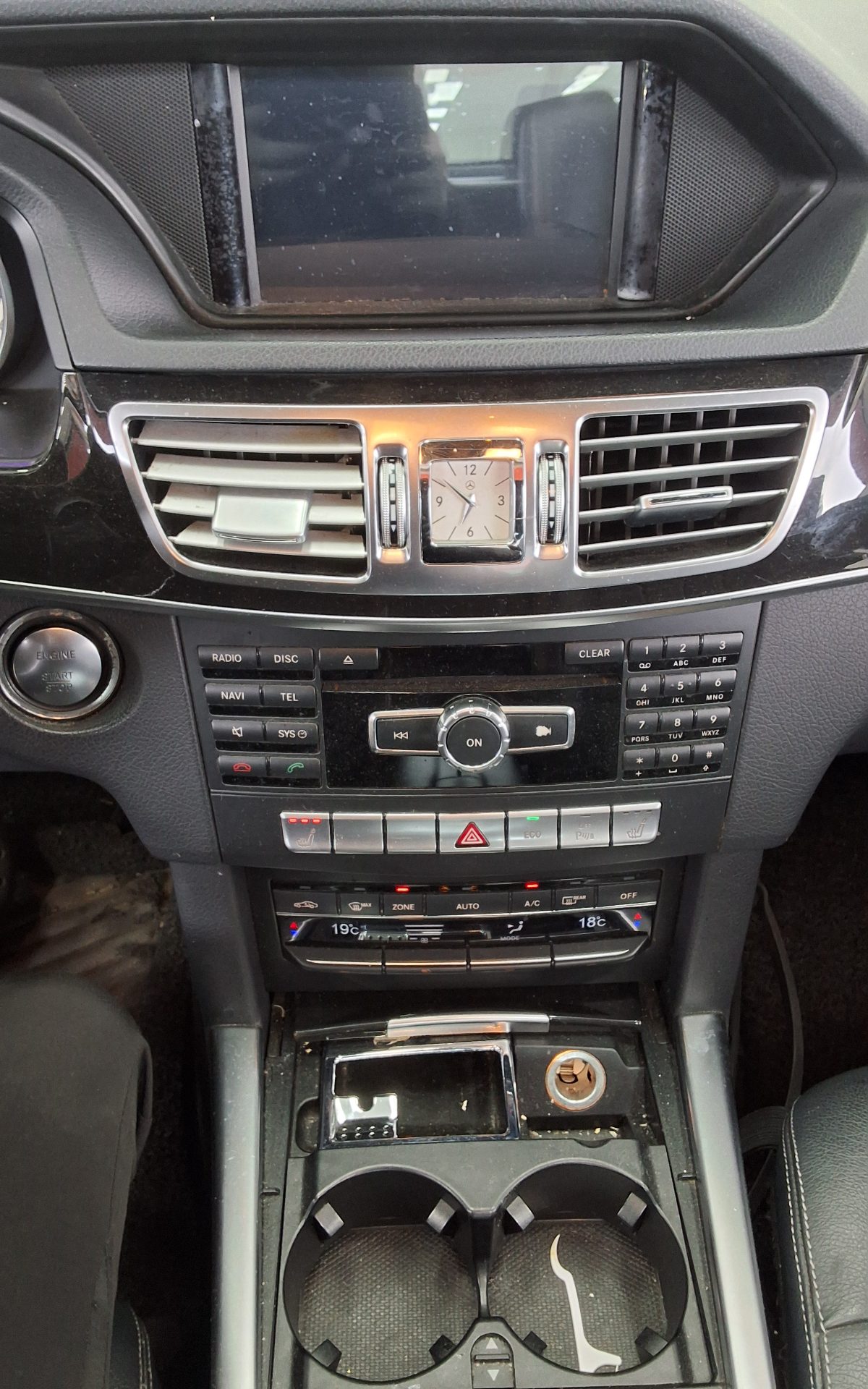 Mercedes-Benz E-Class 2014 - Image 16