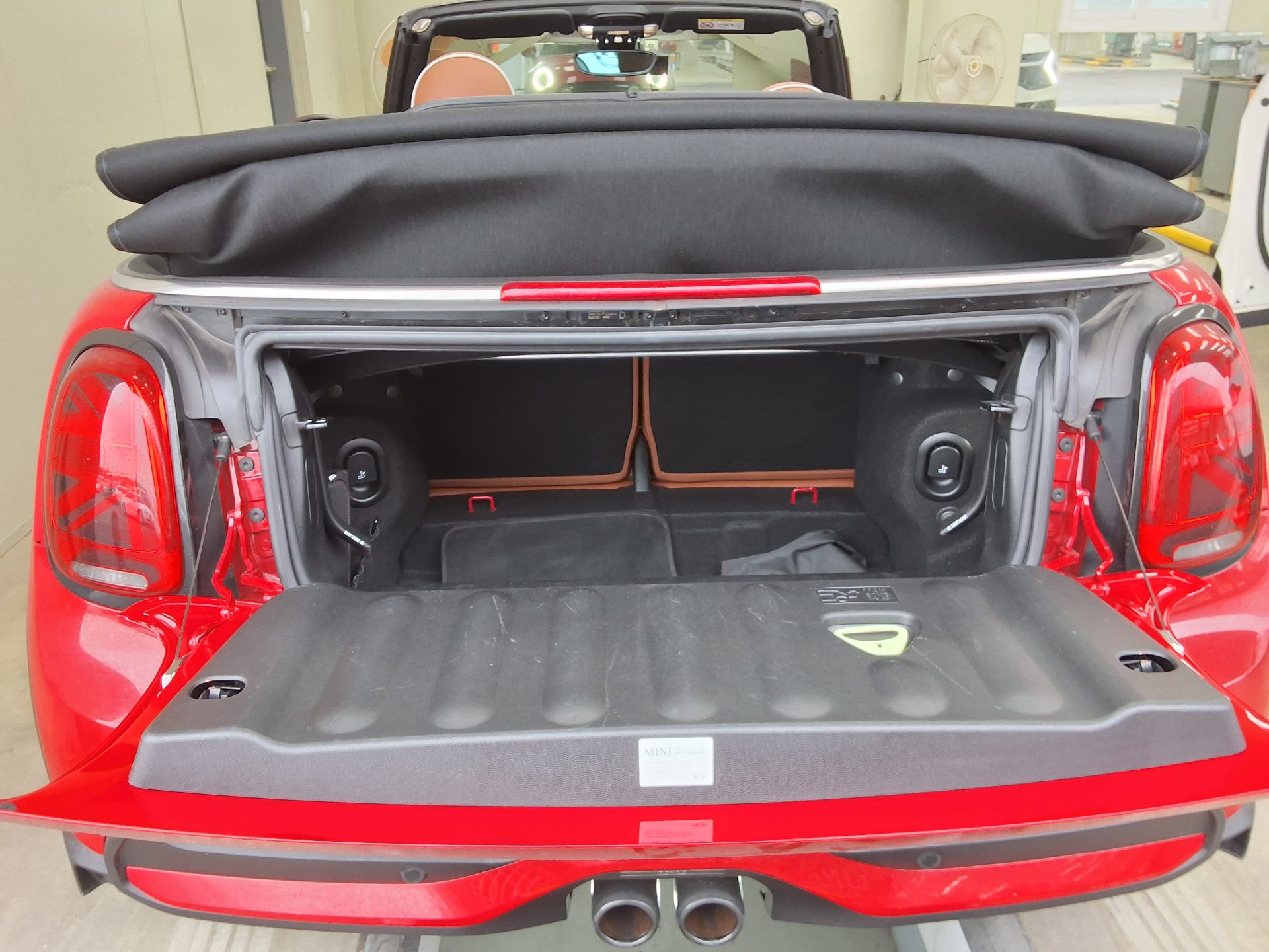 BMW MINI 2022 - Image 12