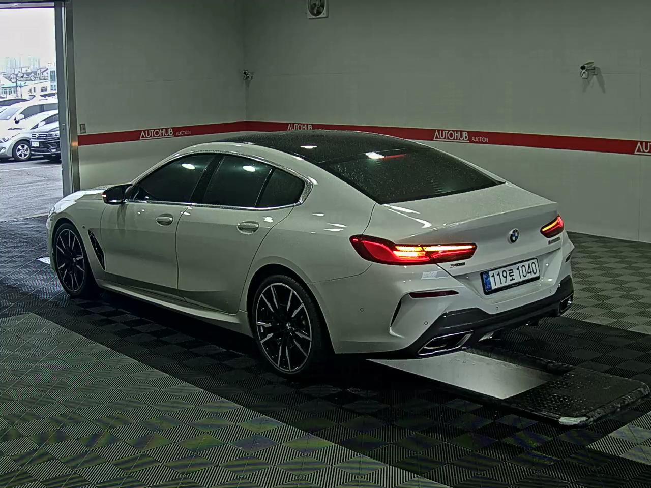 BMW 8 시리즈 2024 - 이미지 5