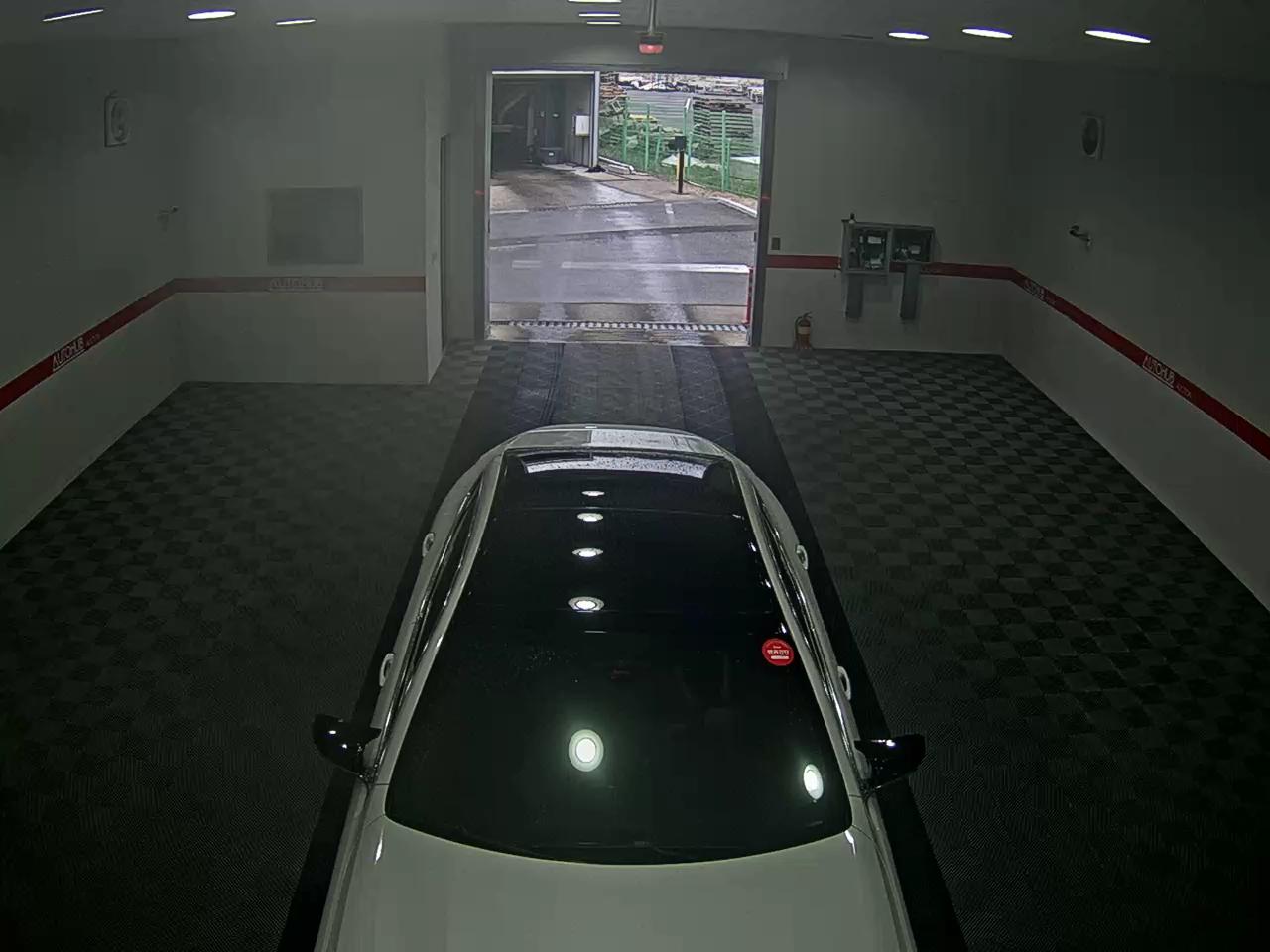 BMW 8 시리즈 2024 - 이미지 6