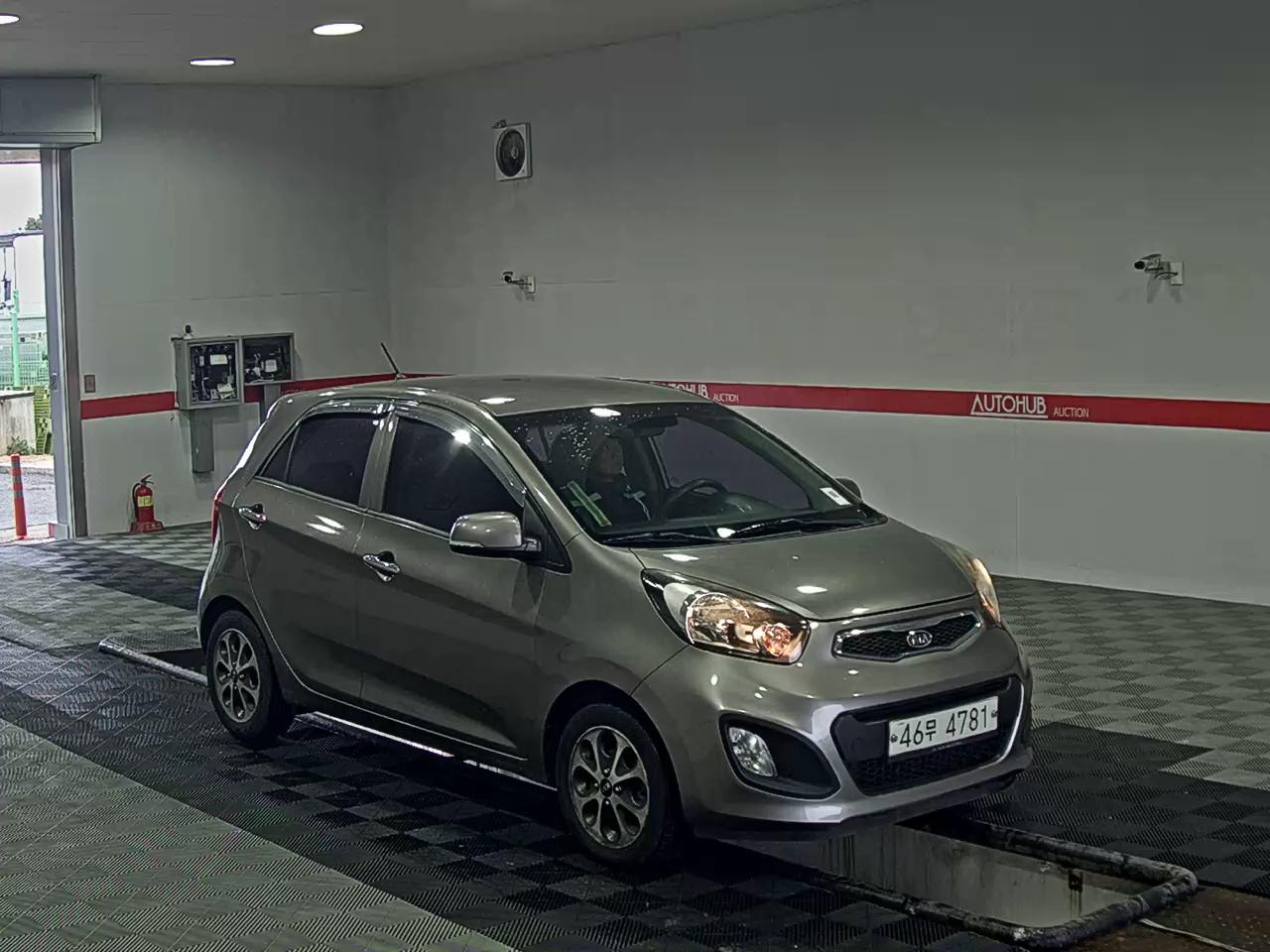 Kia Morning 2012 - Image 2