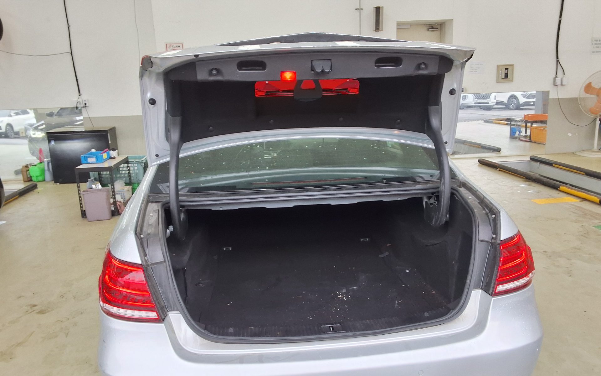 Mercedes-Benz E-Class 2014 - Image 14