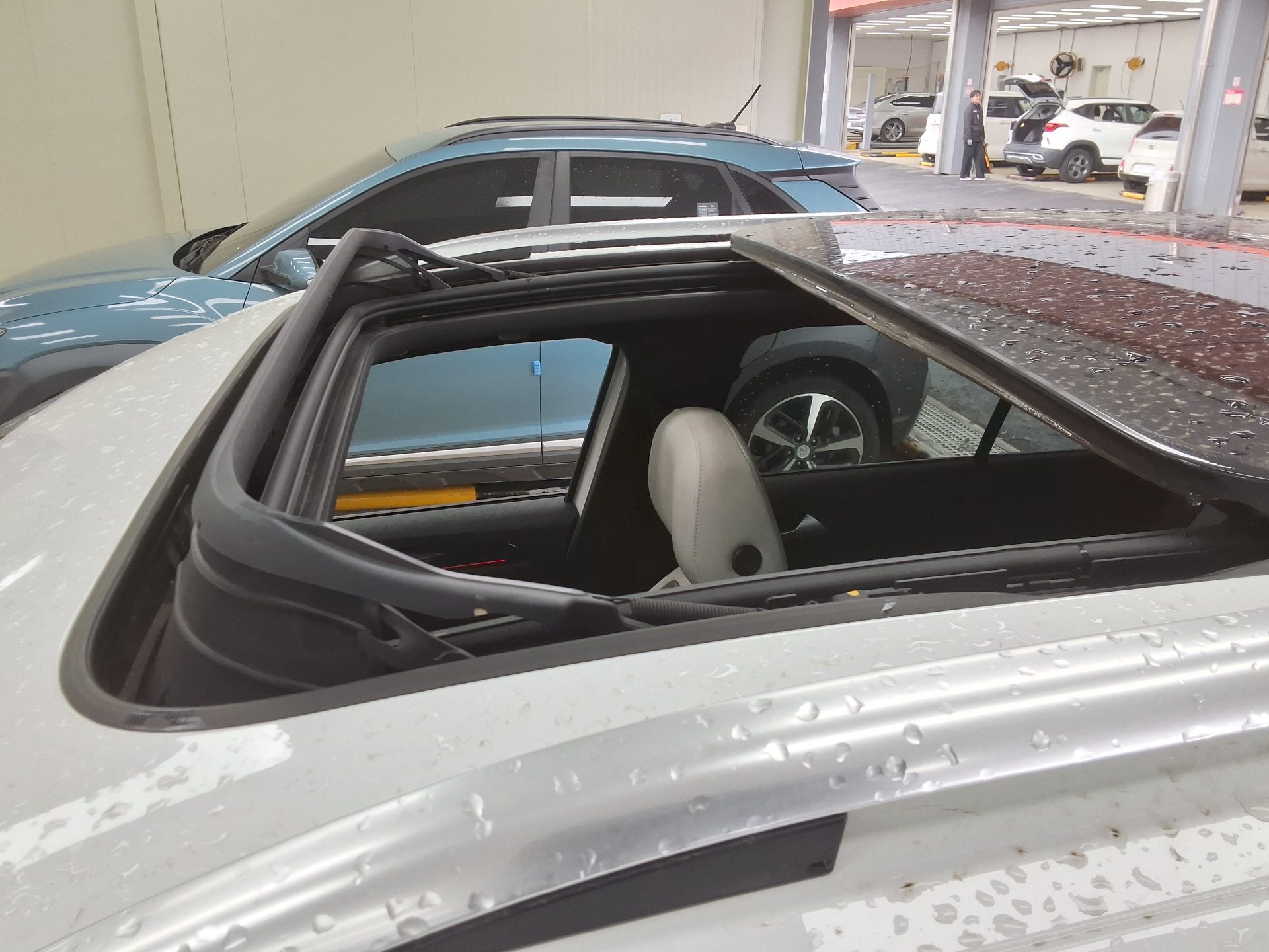 فولكس فاجن تي-روك 2021 - صورة 18