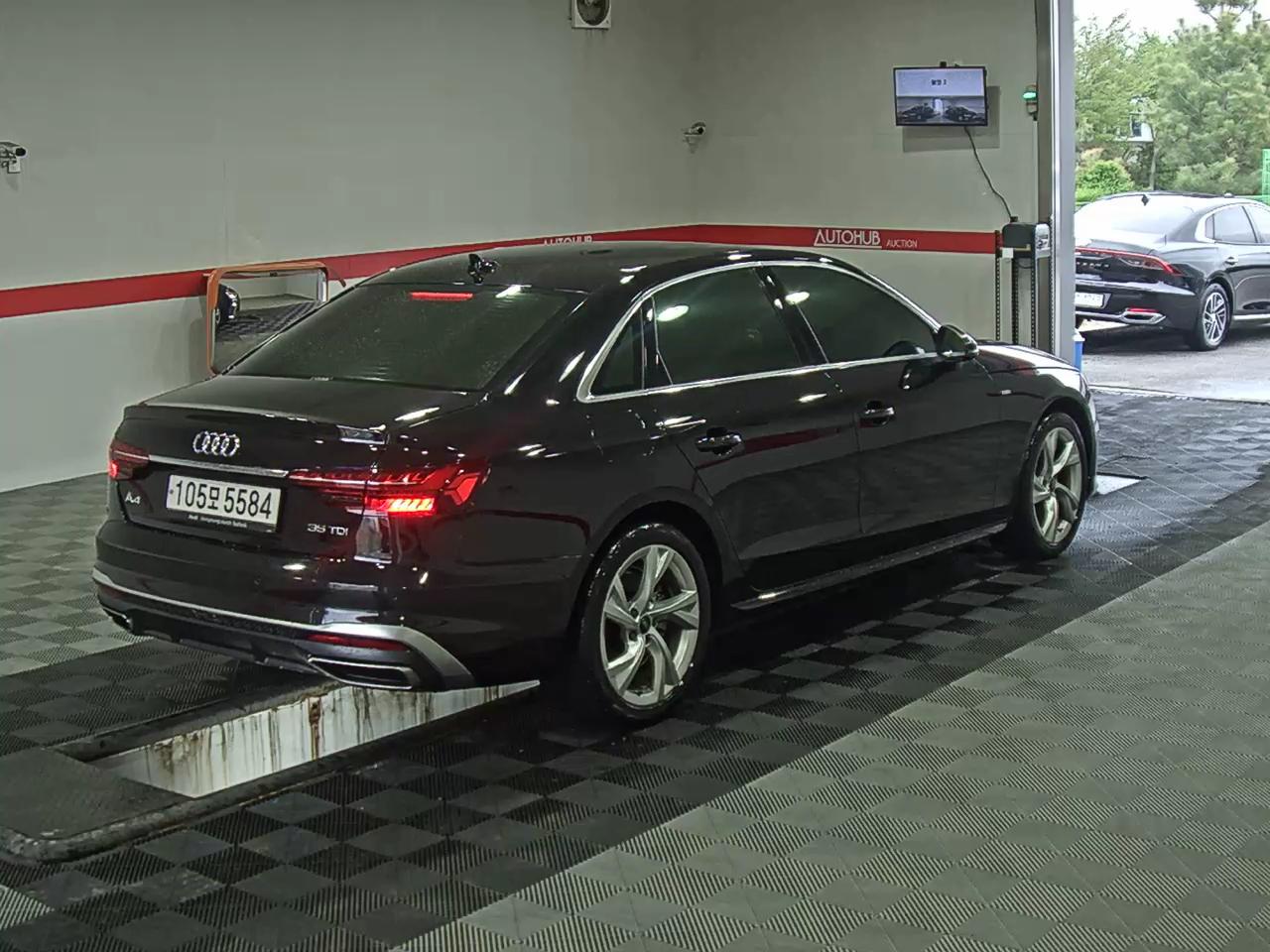 아우디 A4 2021 - 이미지 4