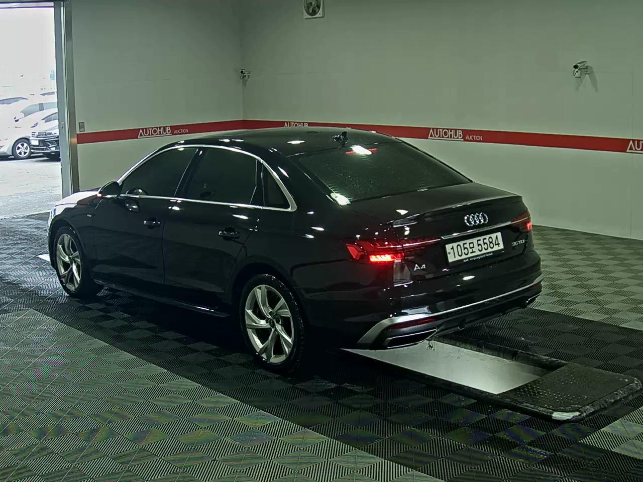 아우디 A4 2021 - 이미지 5