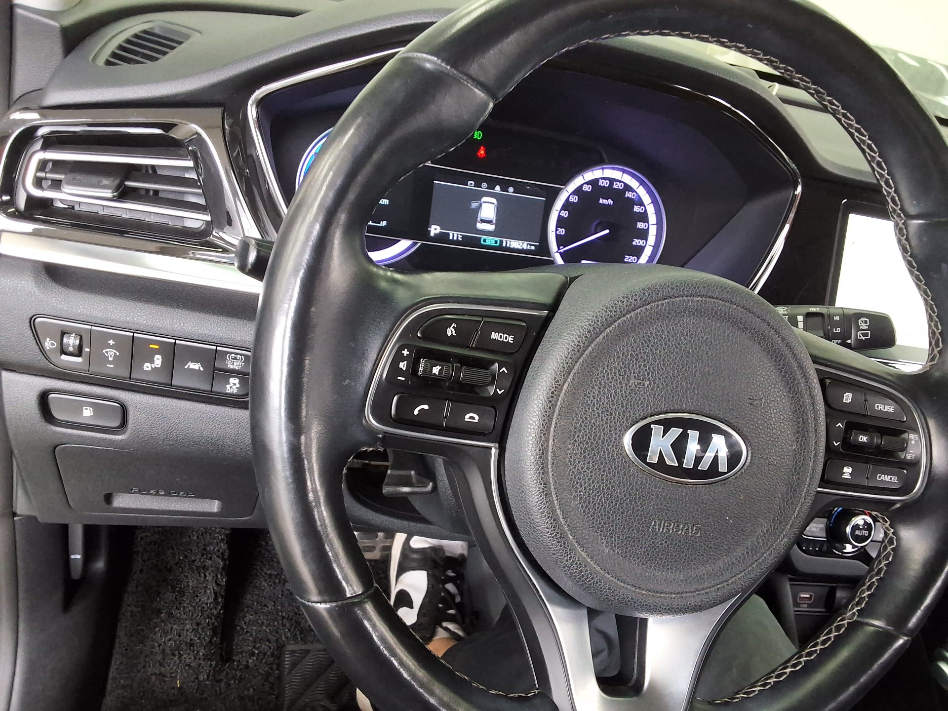 كيا نيرو 2020 - صورة 21