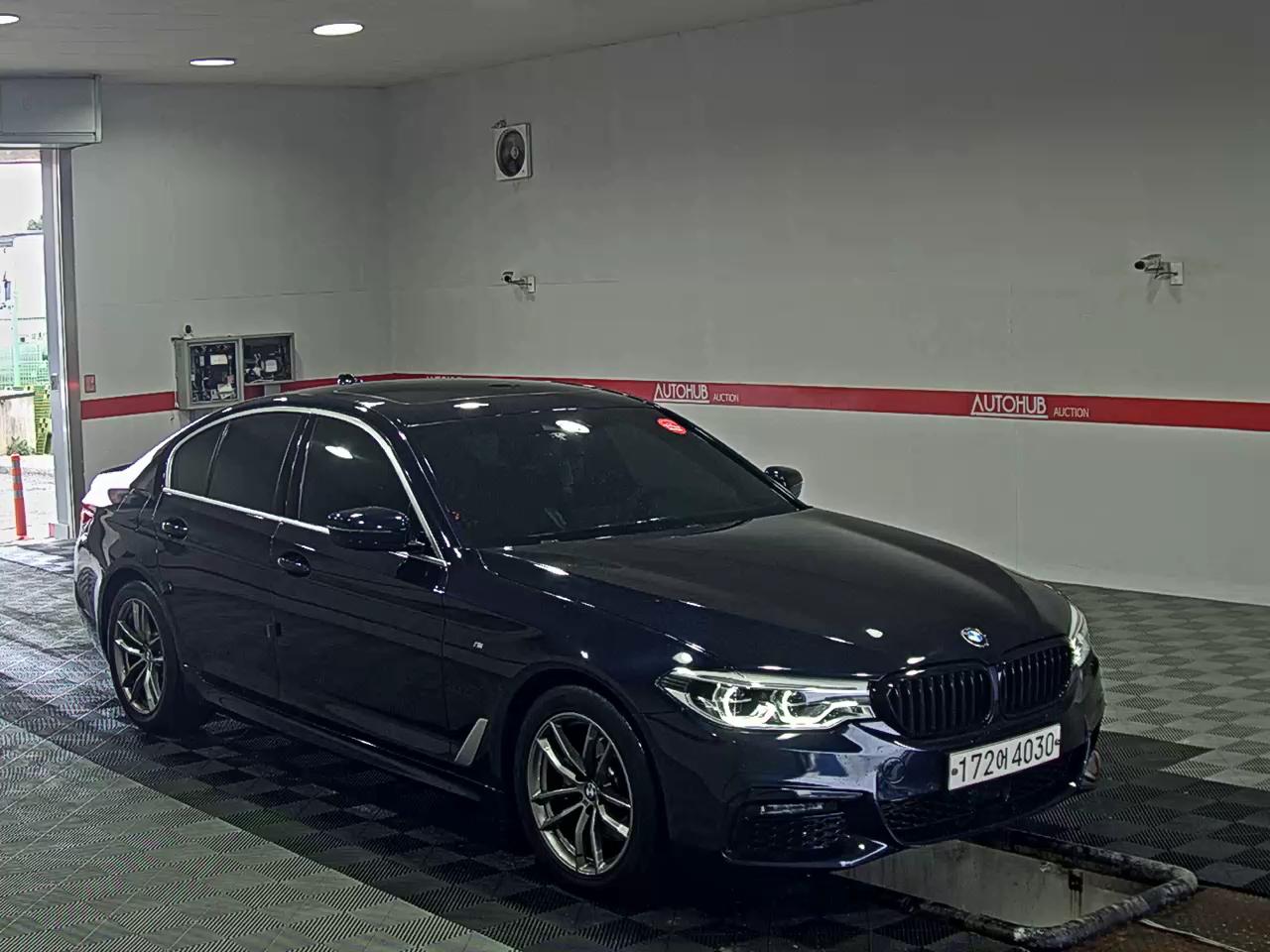 BMW 5 Series 2020 - Image 2