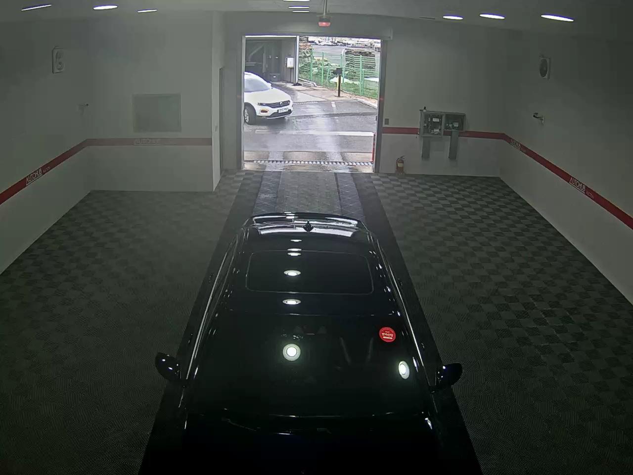 BMW 5 Series 2020 - Image 6