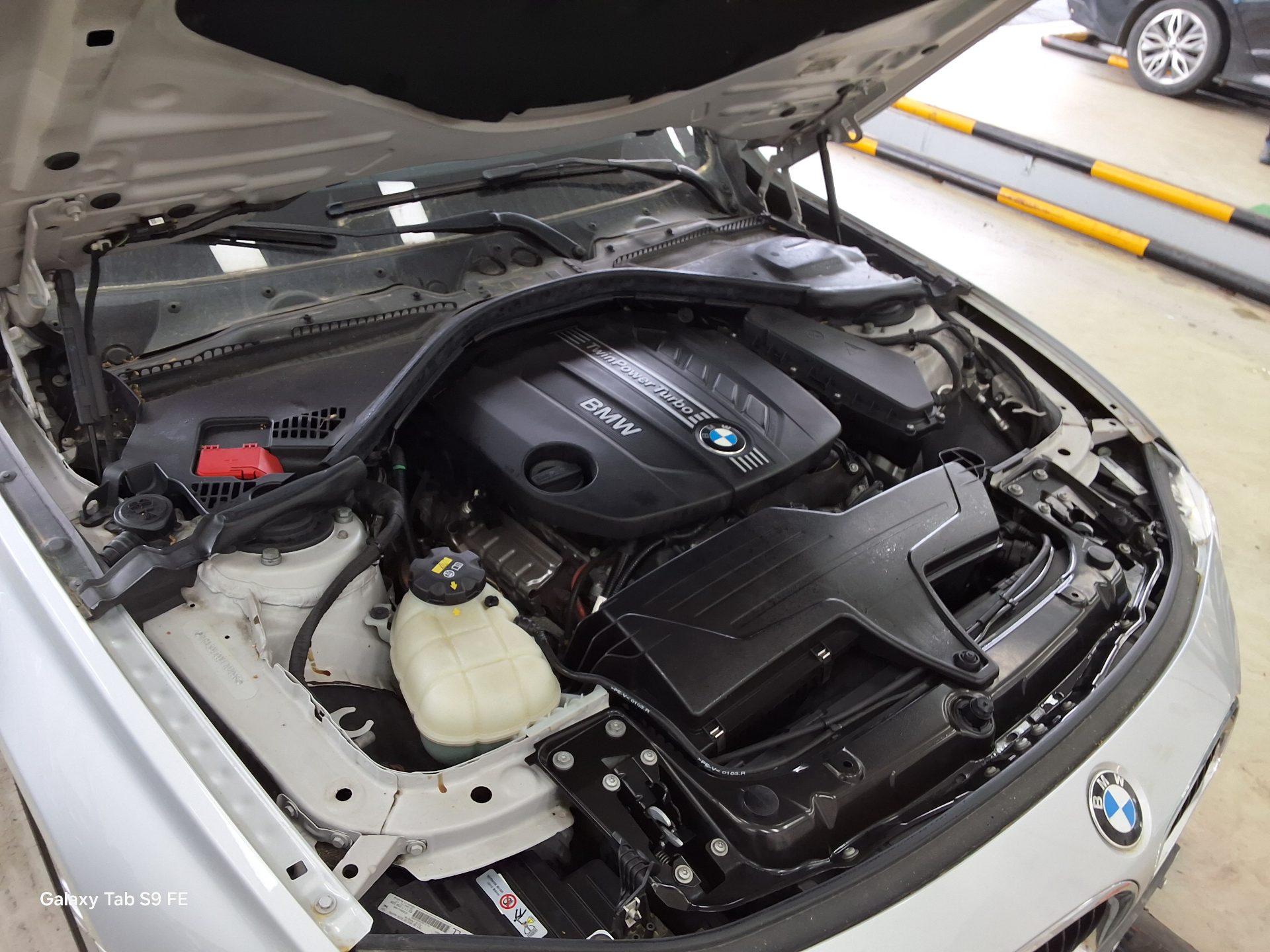 BMW 3 Series 2015 - Image 20