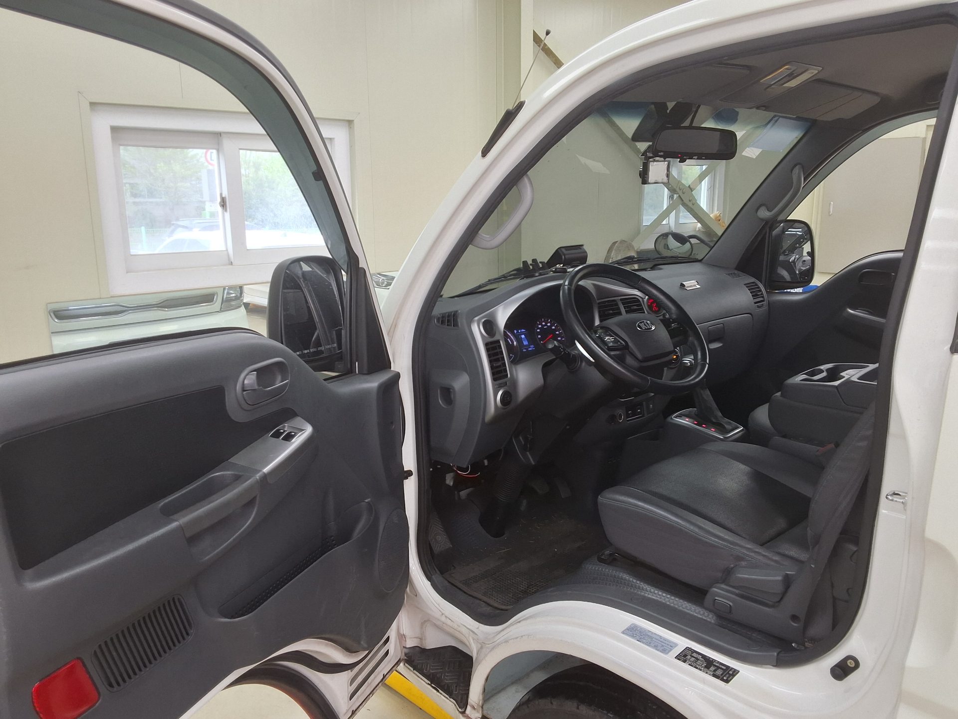 Kia Bongo 2021 - Image 9