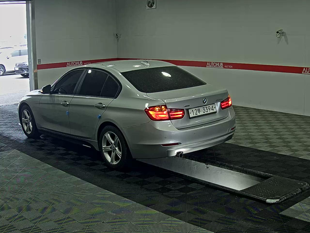 BMW 3 Series 2015 - Image 5