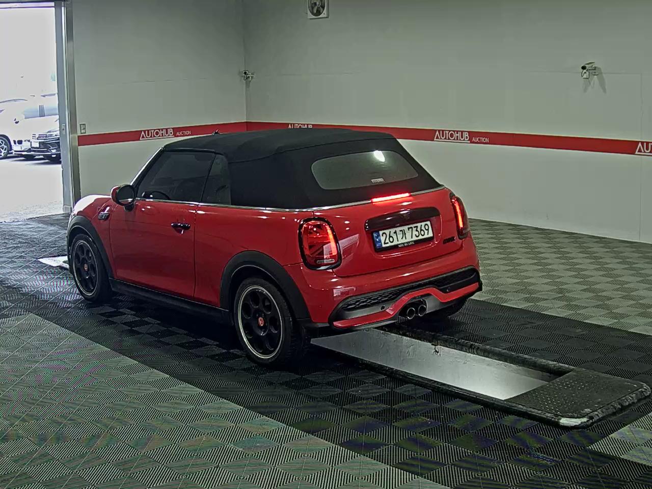 BMW MINI 2022 - Image 5