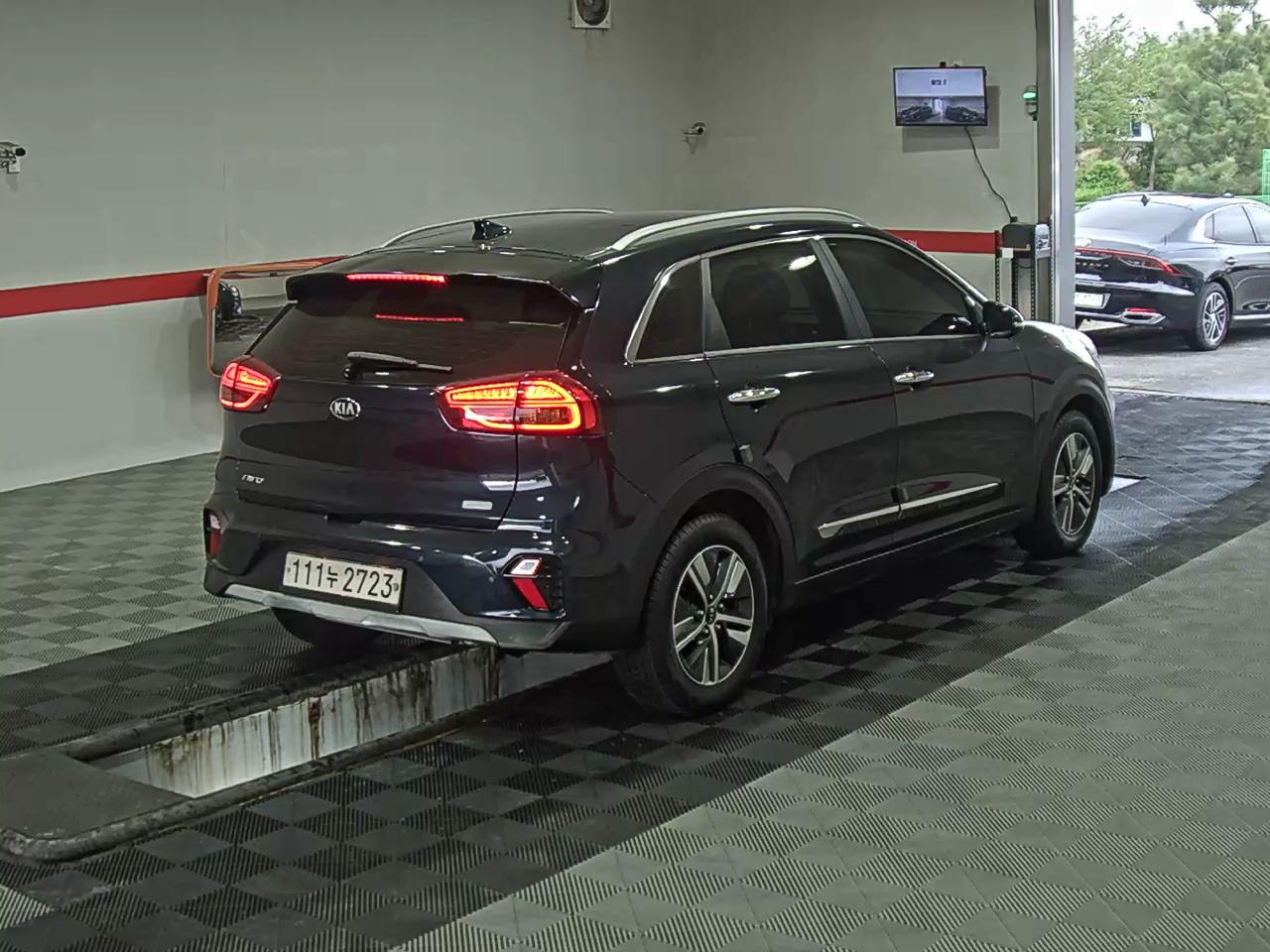 كيا نيرو 2020 - صورة 4