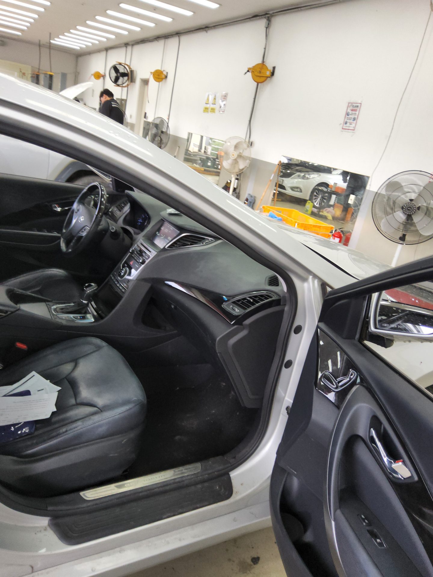 Hyundai Grandeur 2016 - Image 13