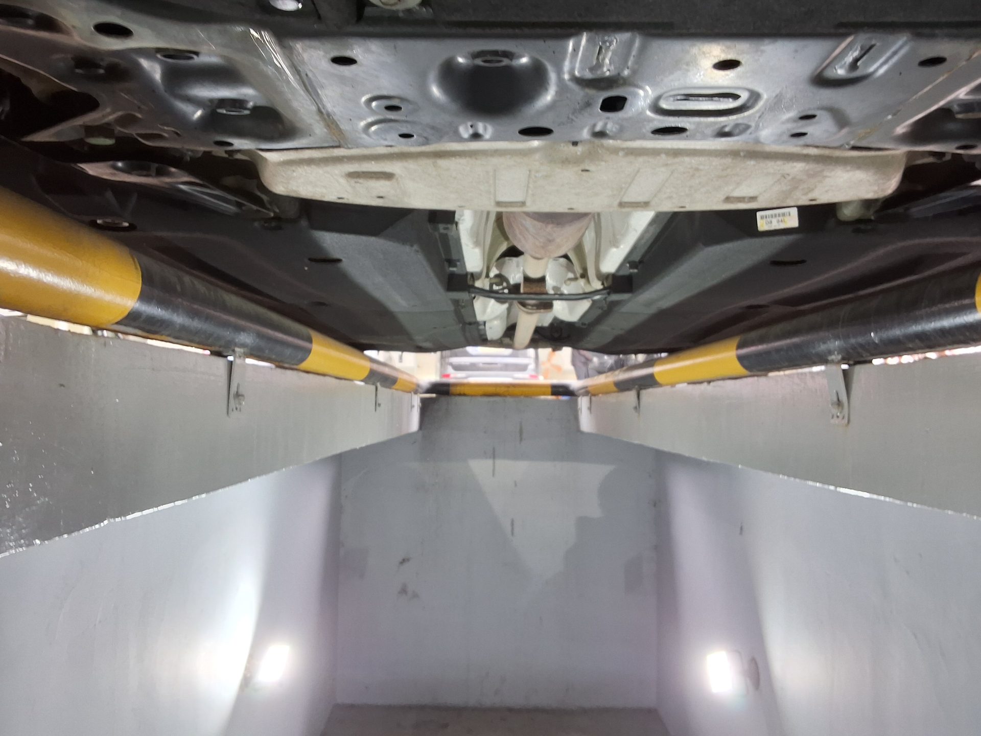 Kia K8 2022 - Image 19