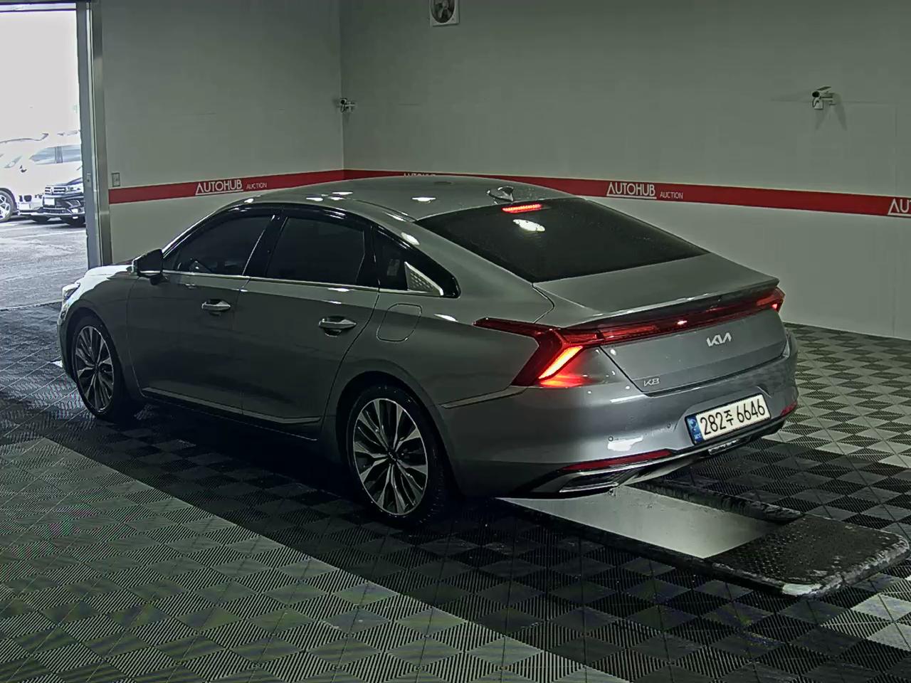 Kia K8 2022 - Image 5