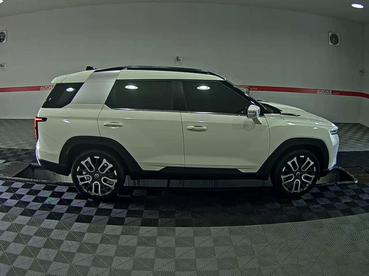 KG Mobility Torres 2023 - Image 3