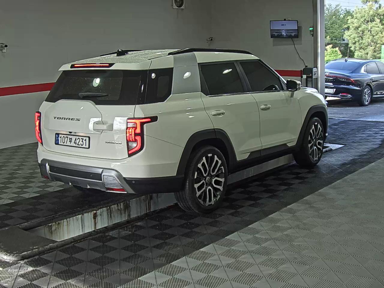 KG Mobility Torres 2023 - Image 4