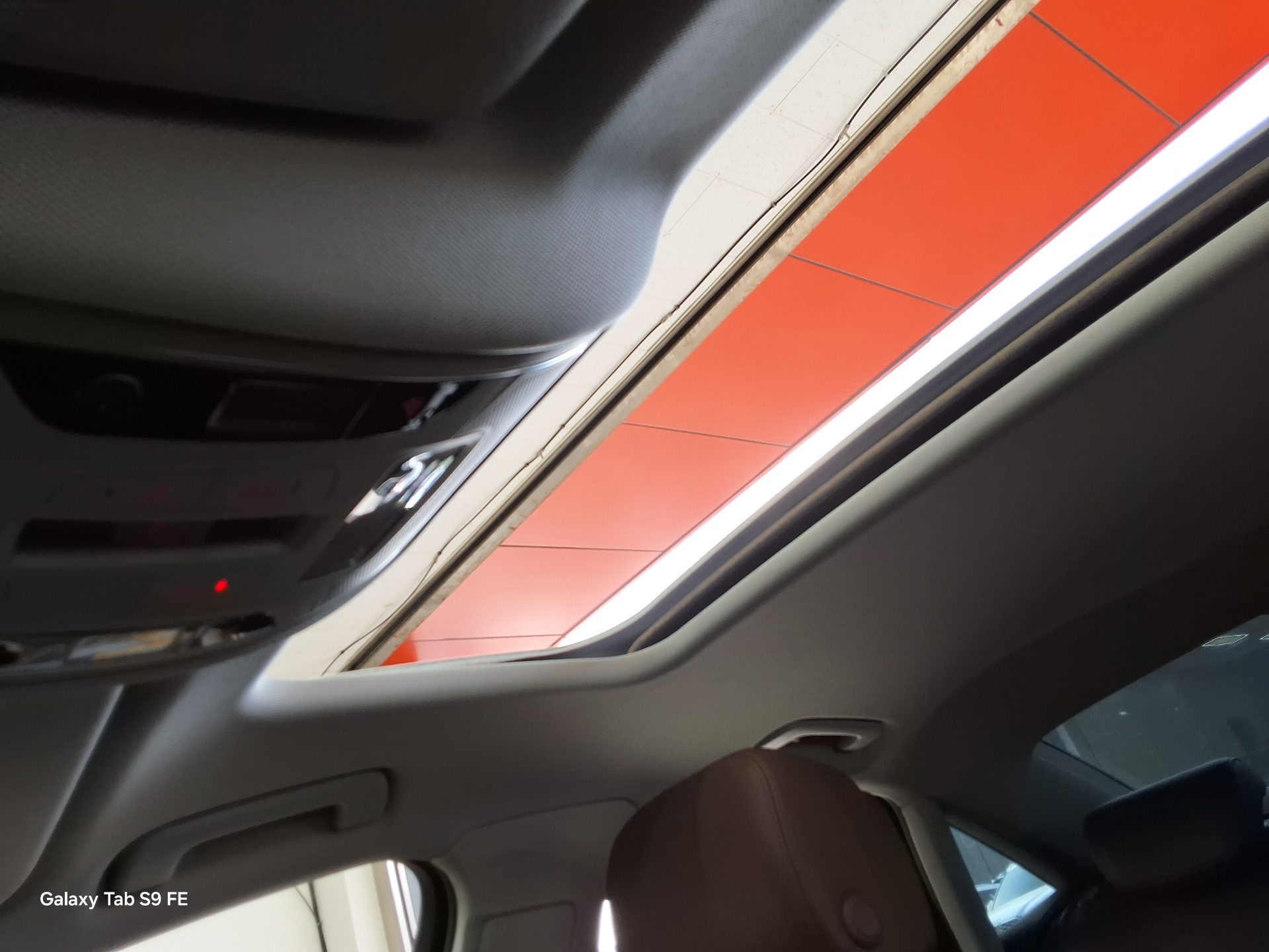 أودي A6 2016 - صورة 18